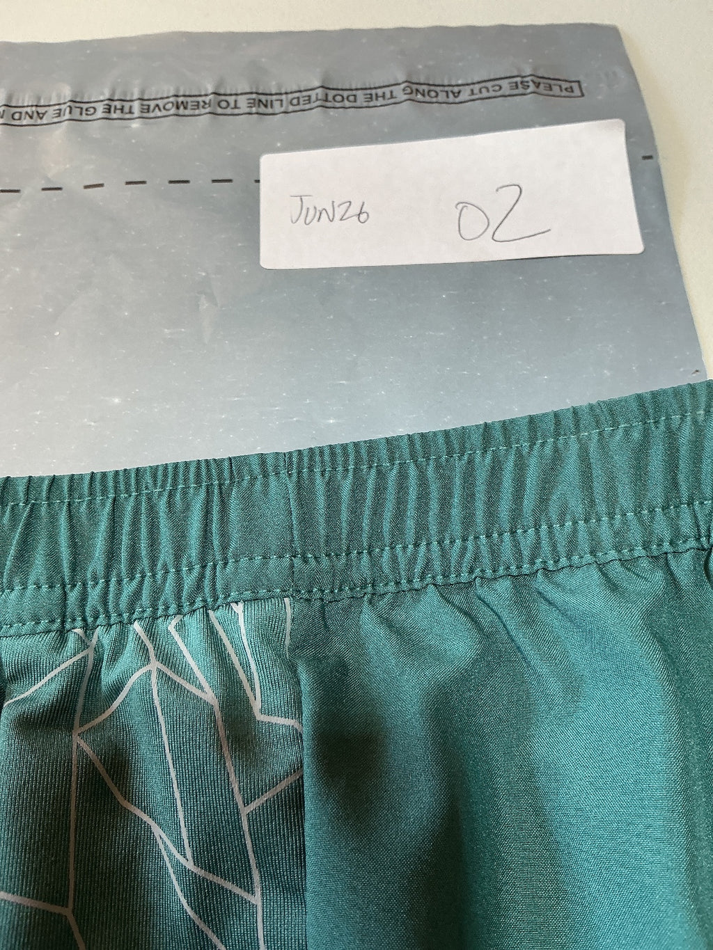 *NEW* Berghaus Boys Green Activewear Shorts Size 11-12 Years