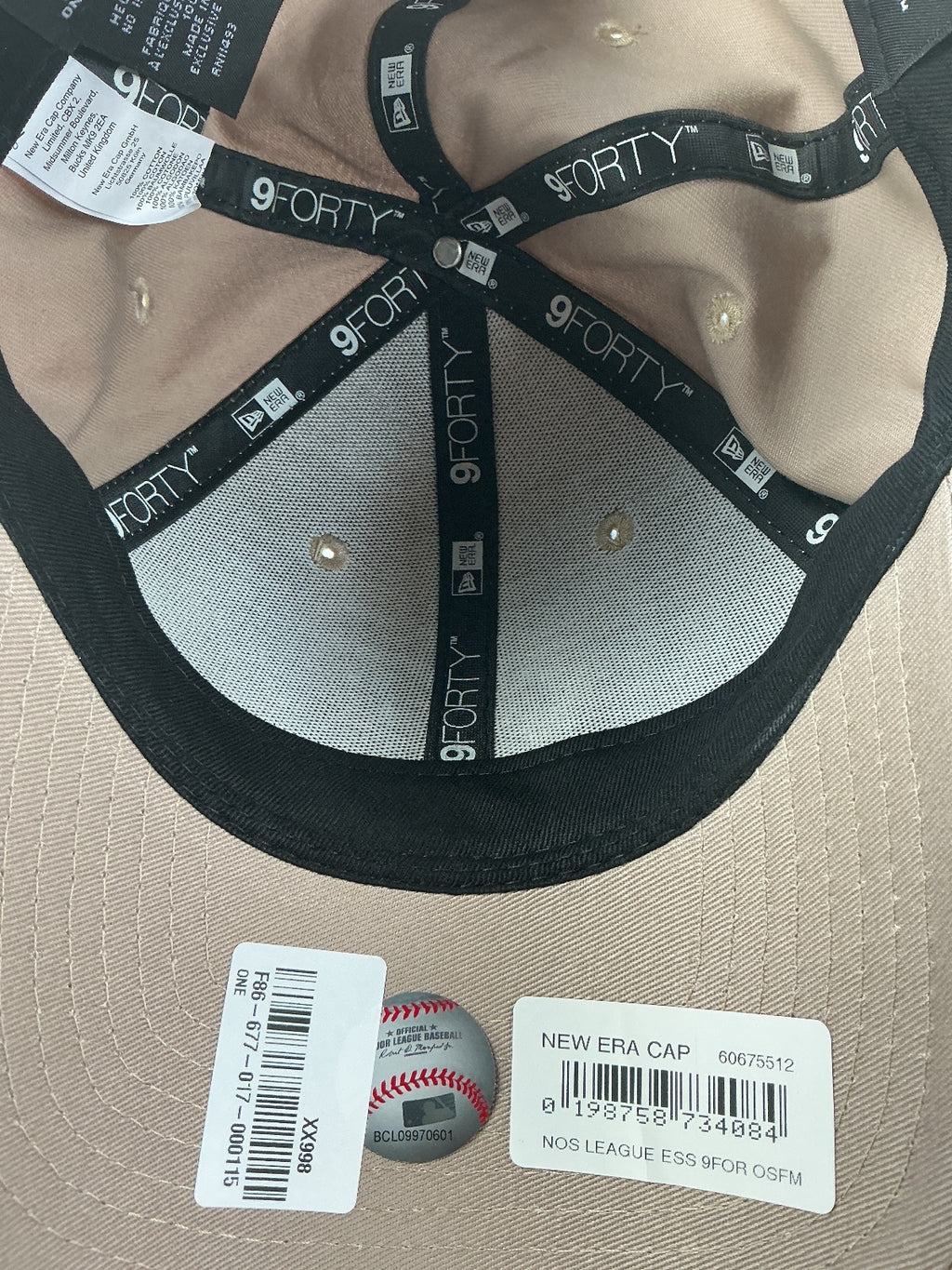 *NEW* New Era 9FORTY Adjustable Beige Baseball Yankees Cap