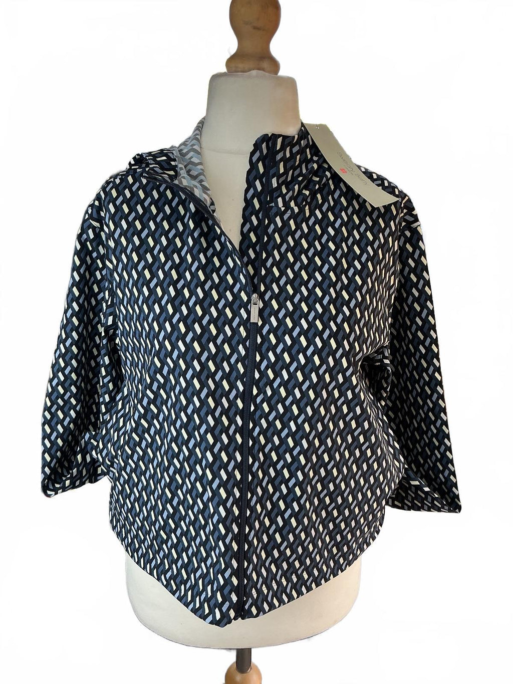 Sweaty Betty Explorer Cropped Zip Up Jacket Women XS Blue Linked Geo Print Ultra