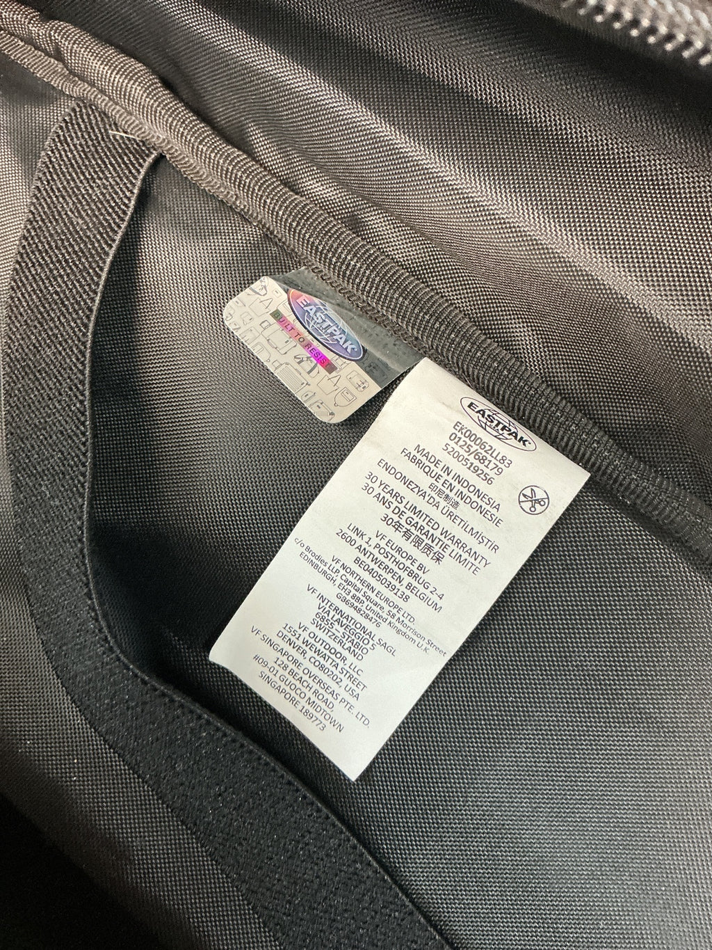 Eastpak Large Navy Blue Wheeled Travel Bag 78L