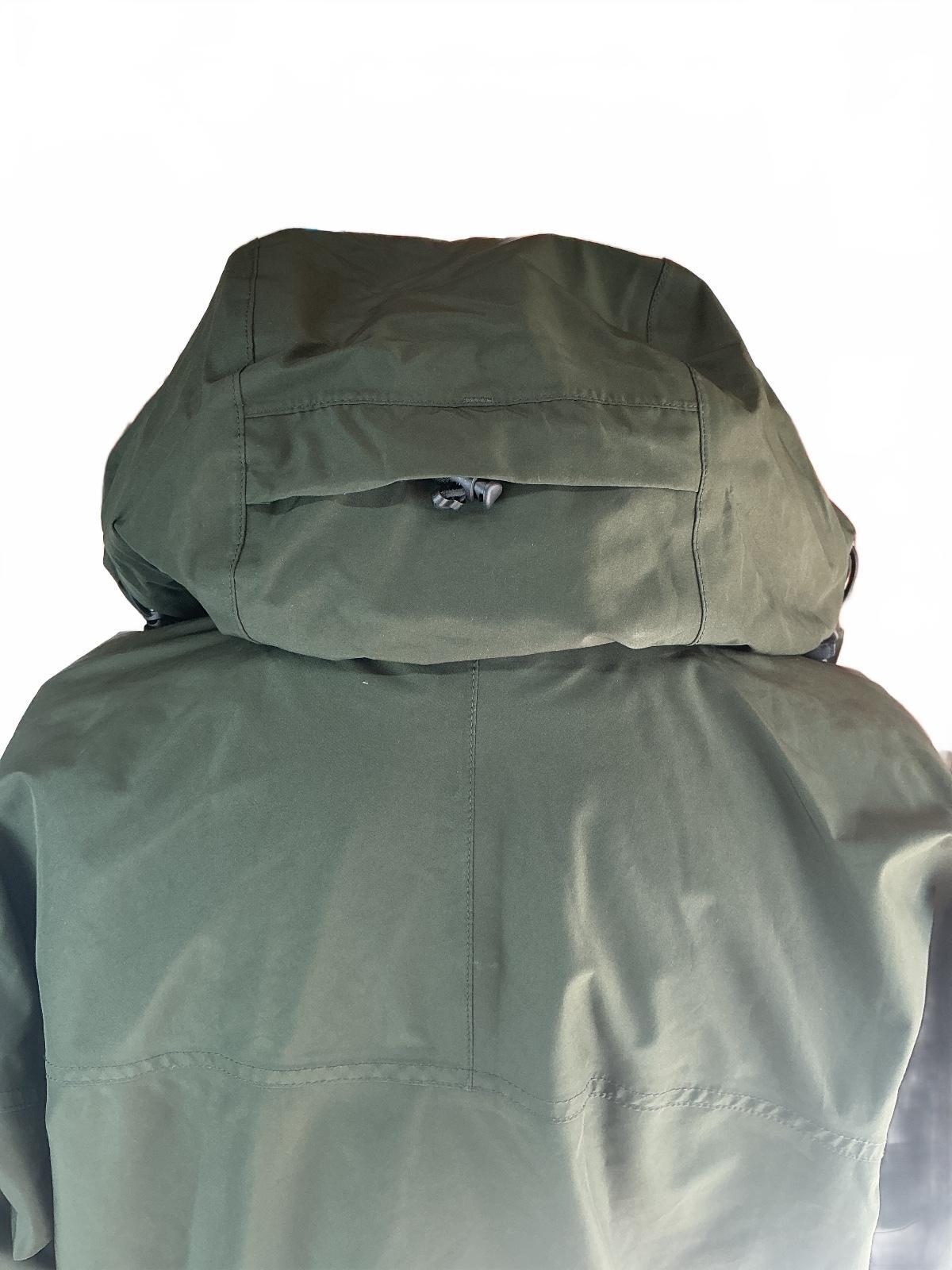 Berghaus Gore-Tex Waterproof Jacket Men's Large Green Hooded Outdoor Coat