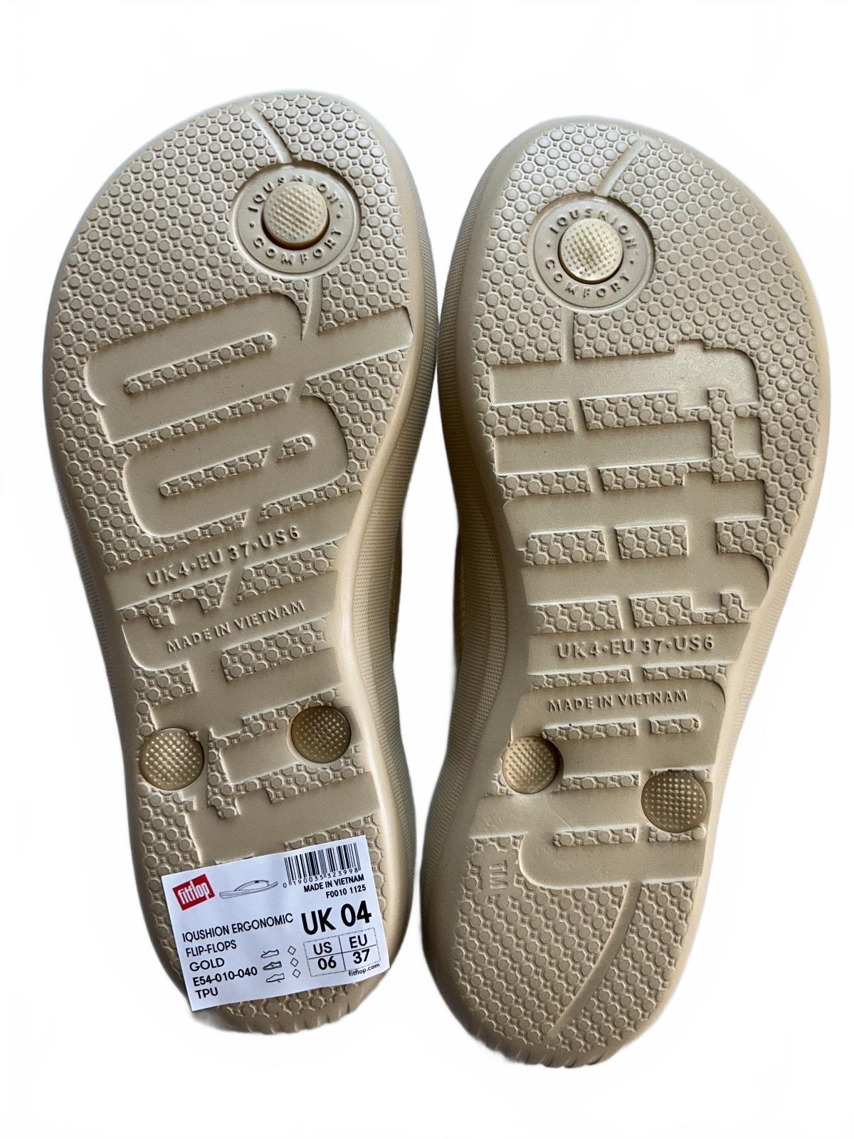 FitFlop Gold Iqushion Ergonomic Flip-Flops UK Size 4 Comfortable Sandals