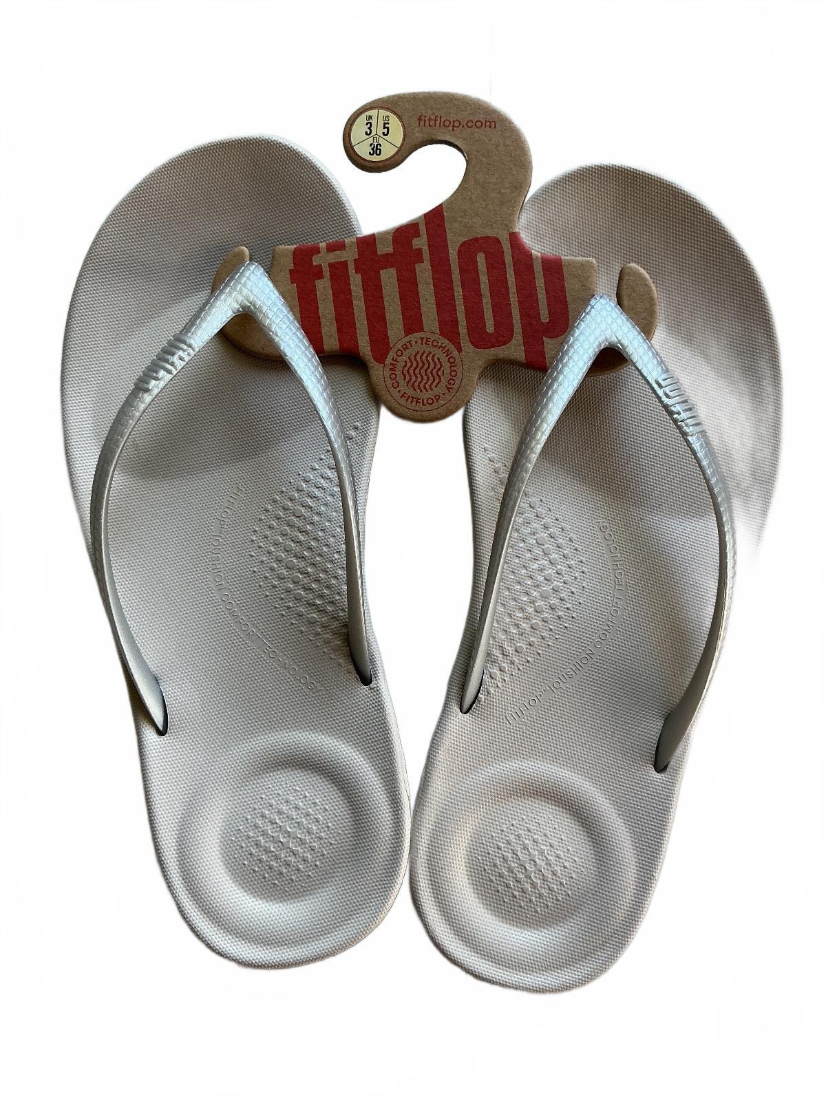 FitFlop Silver Cushion Ergonomic Flip Flops UK 3 EU 36 US 5 Comfortable
