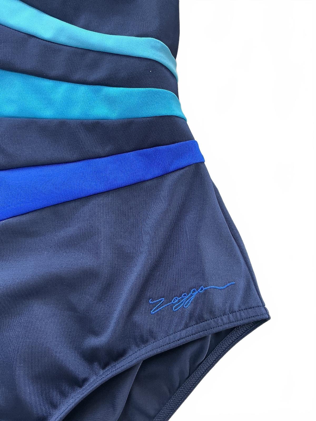 Zoggs Ecolast Navy Blue Scoopback Swimsuit Size UK 14