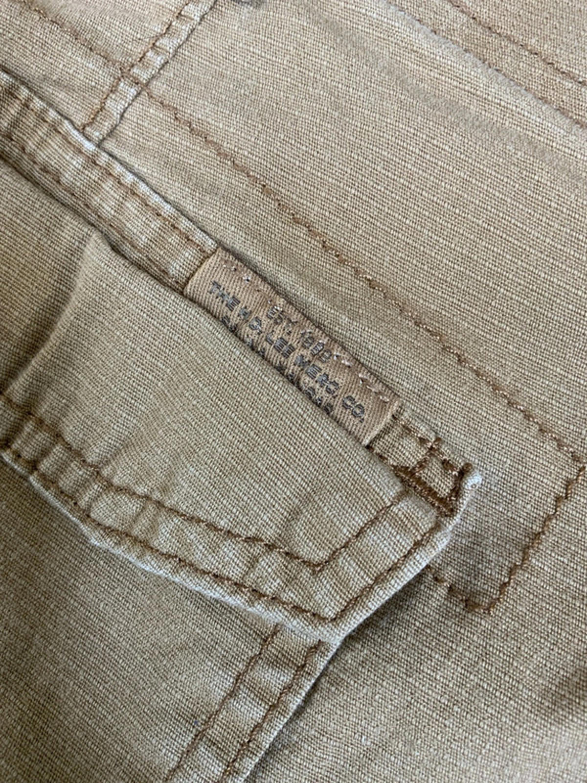 Lee cargo shorts 42 waist