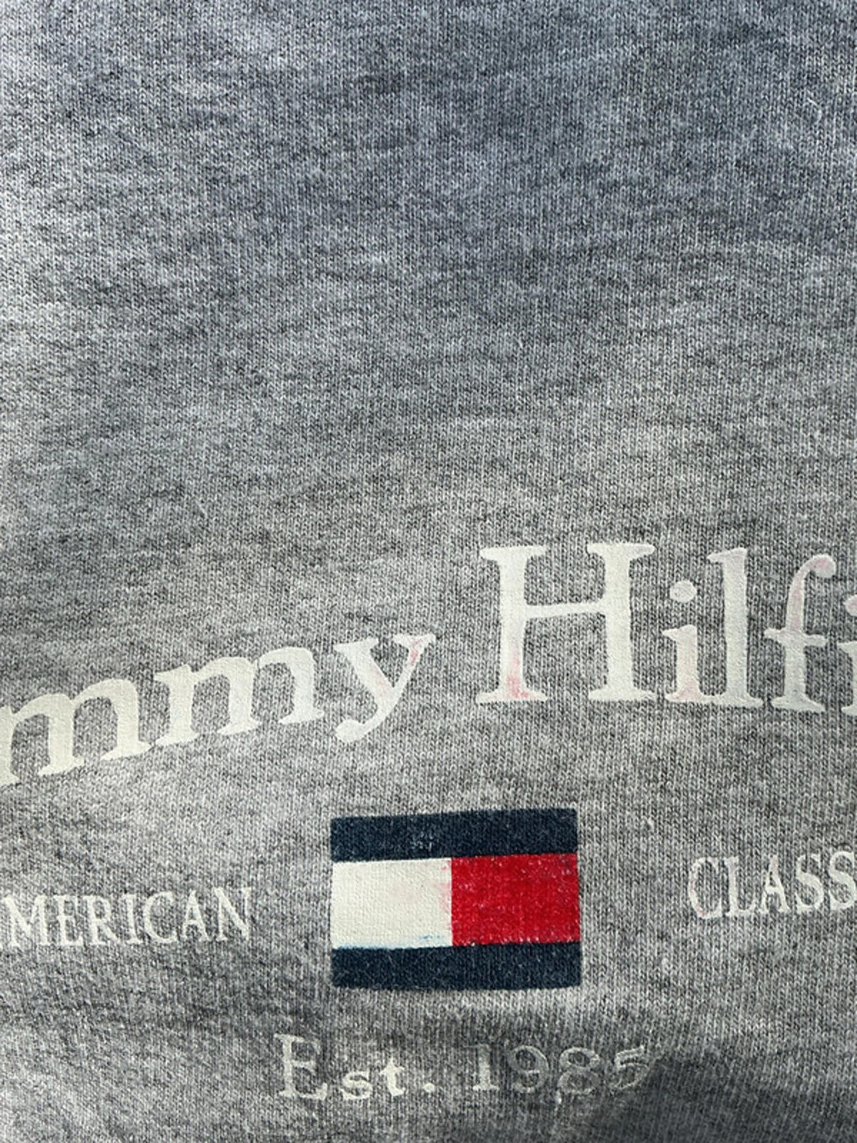 Tommy Hilfiger sweatshirt small