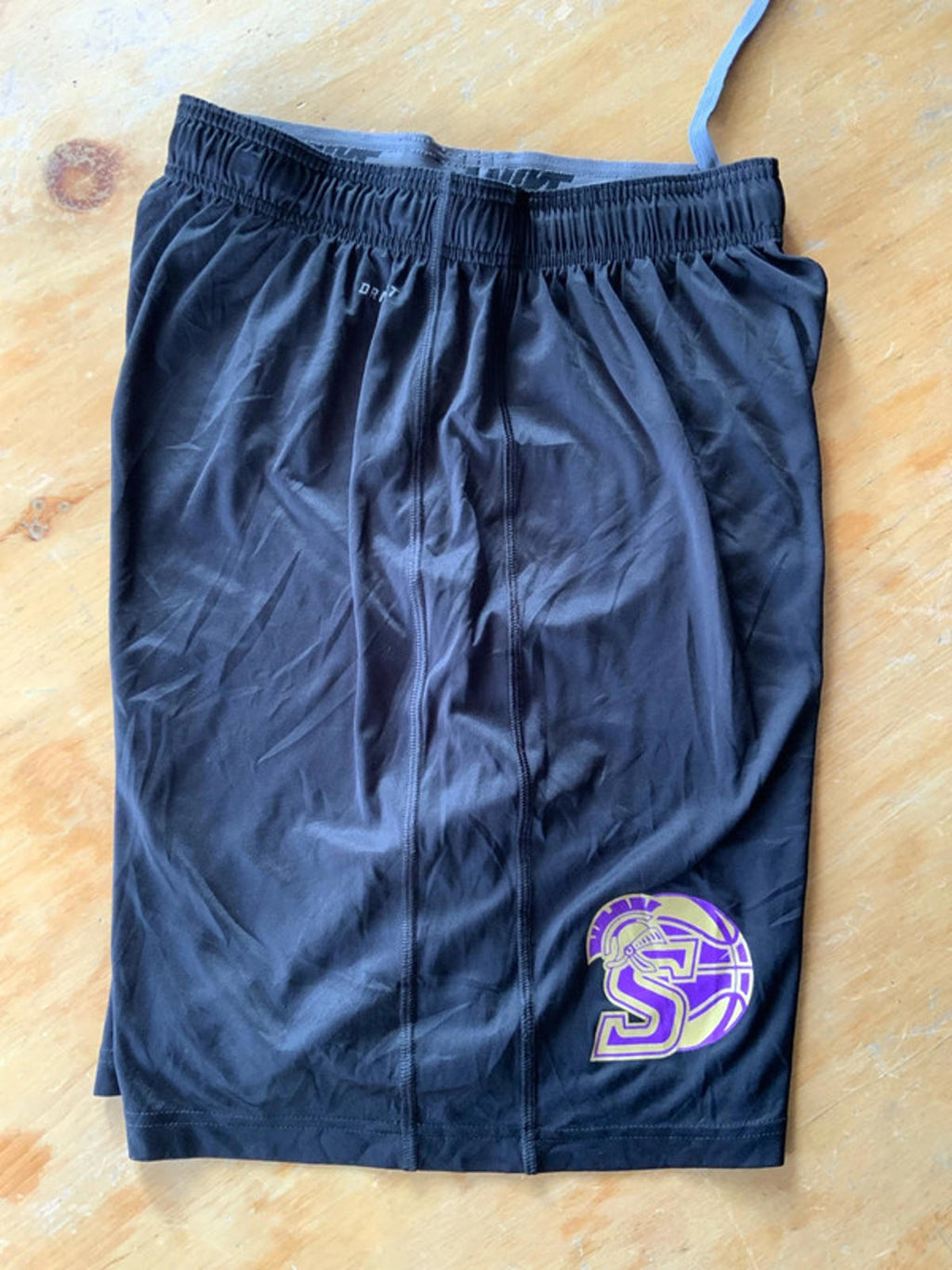 Nike drifit shorts medium