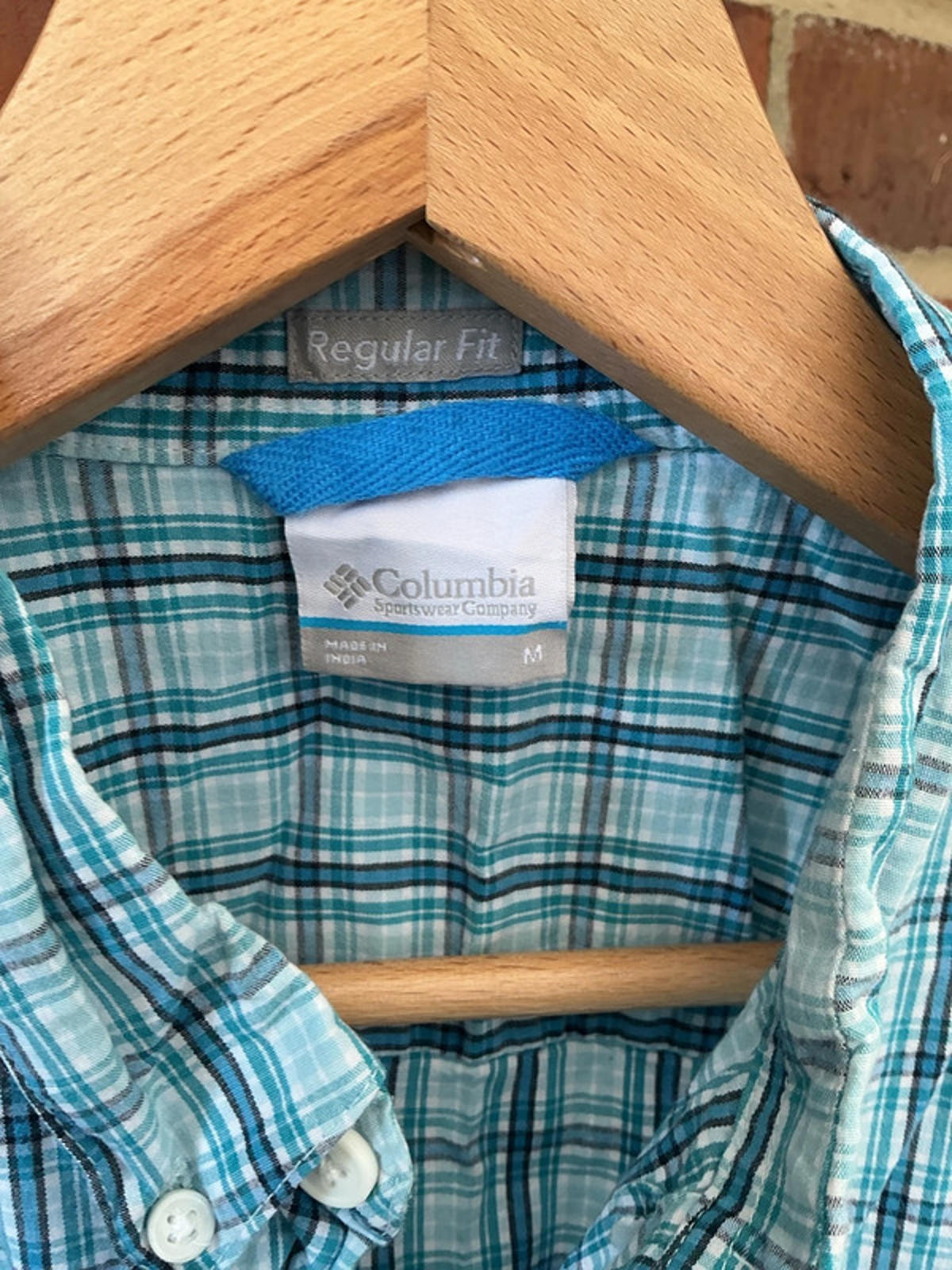 Columbia shirt medium
