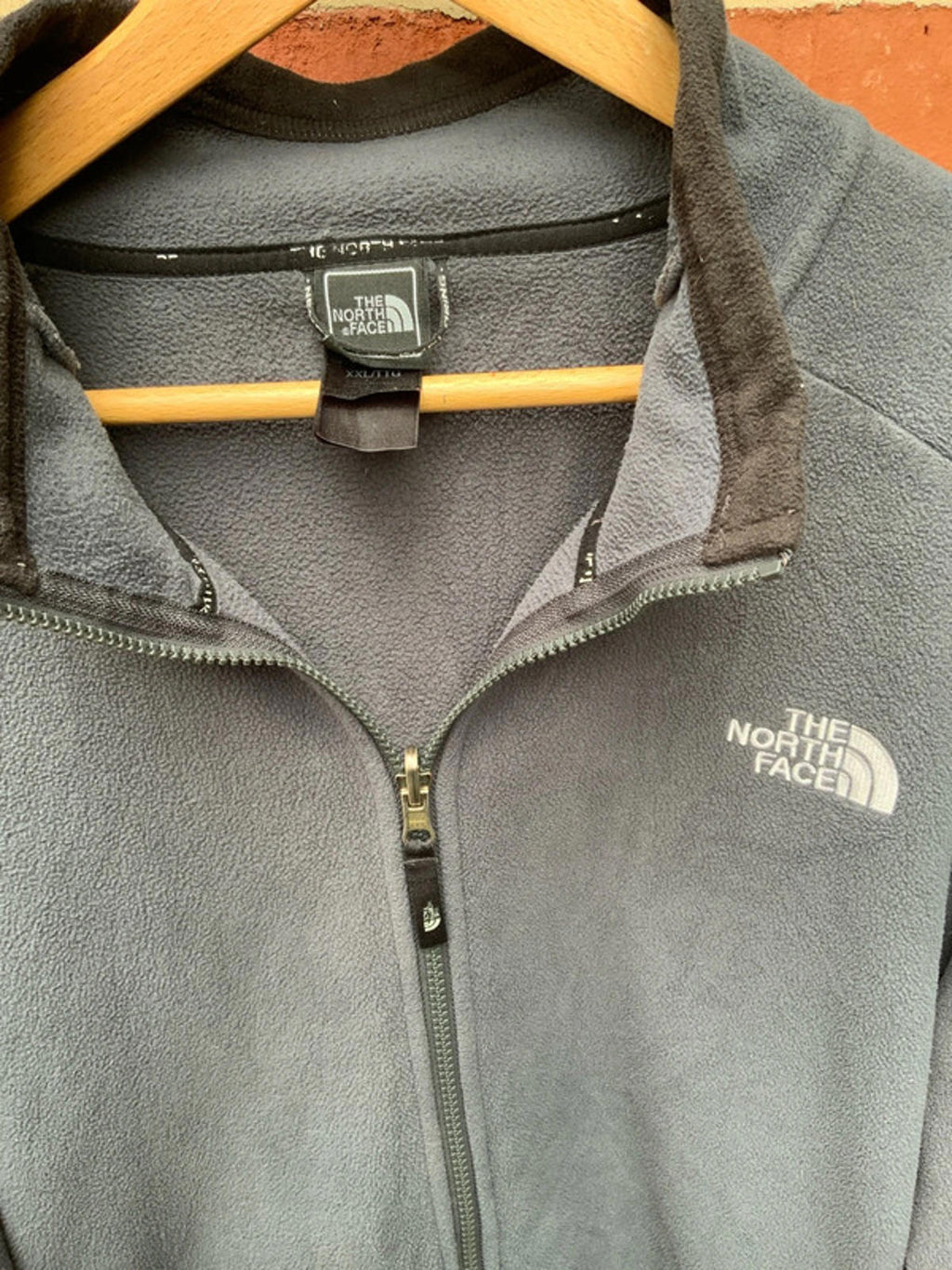 The North Face Men's Grey Fleece Jacket Size XXLarge Warm Outdoor Layer