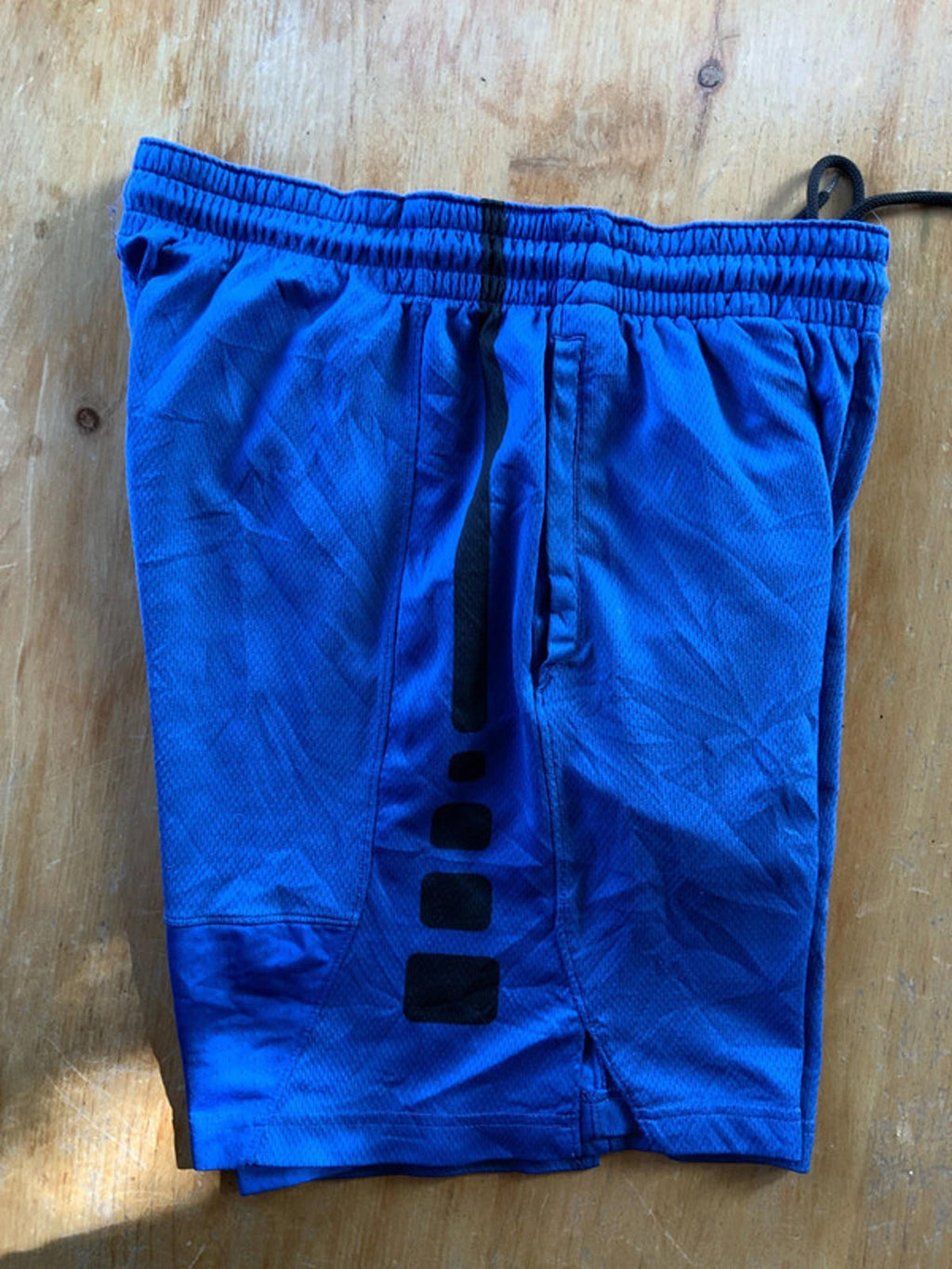 Nike drifit shorts medium