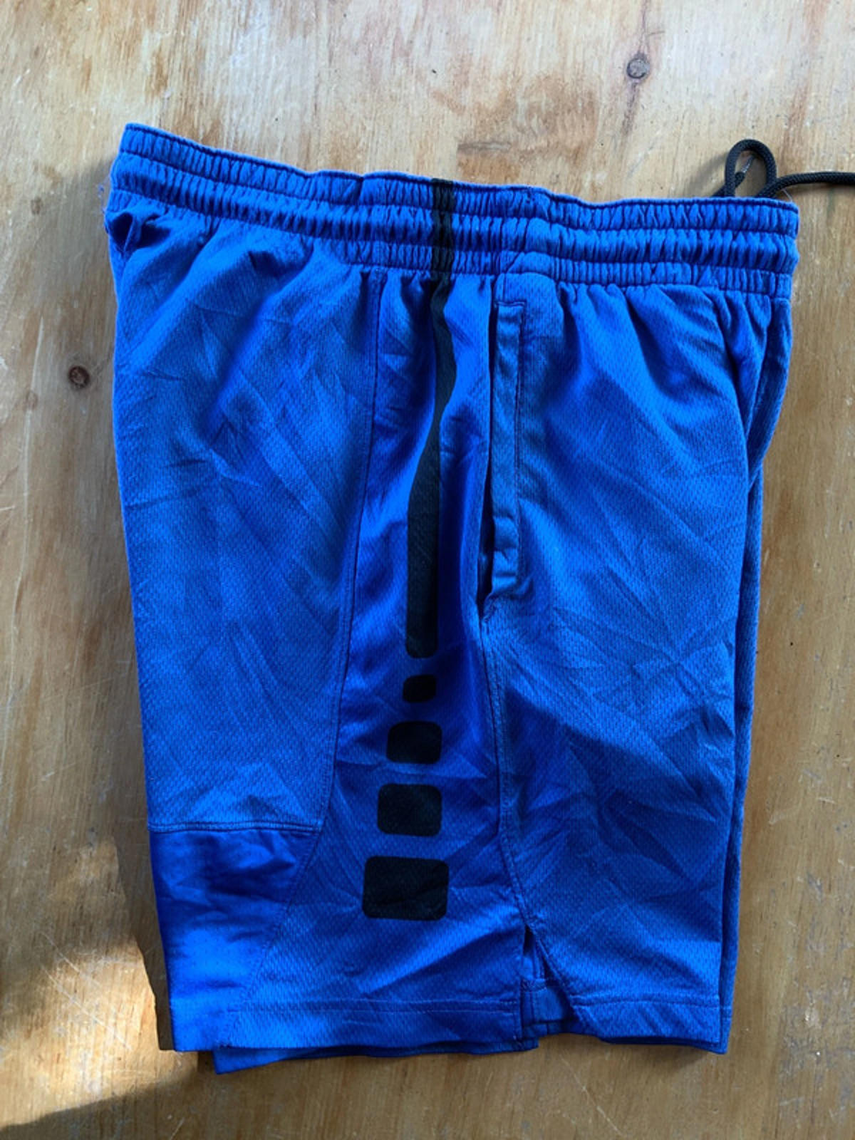 Nike drifit shorts medium