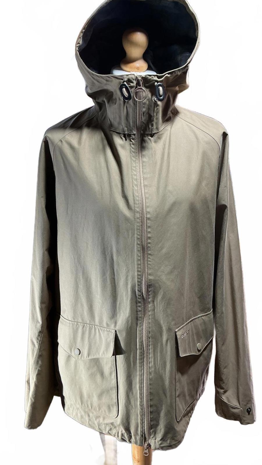 Men's Barbour Hooded Lightweight Jacket in Beige