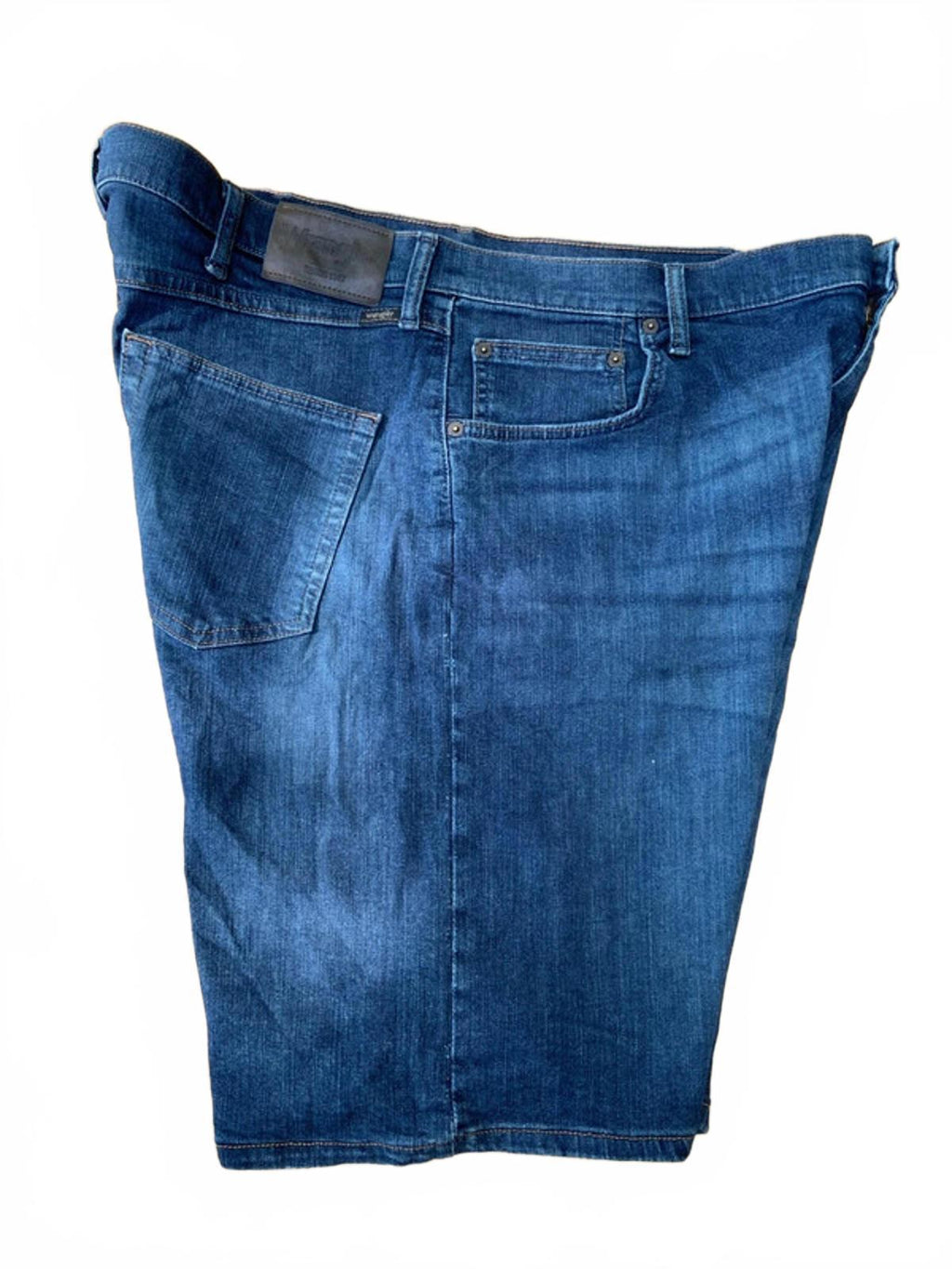Wrangler denim shorts 40 waist