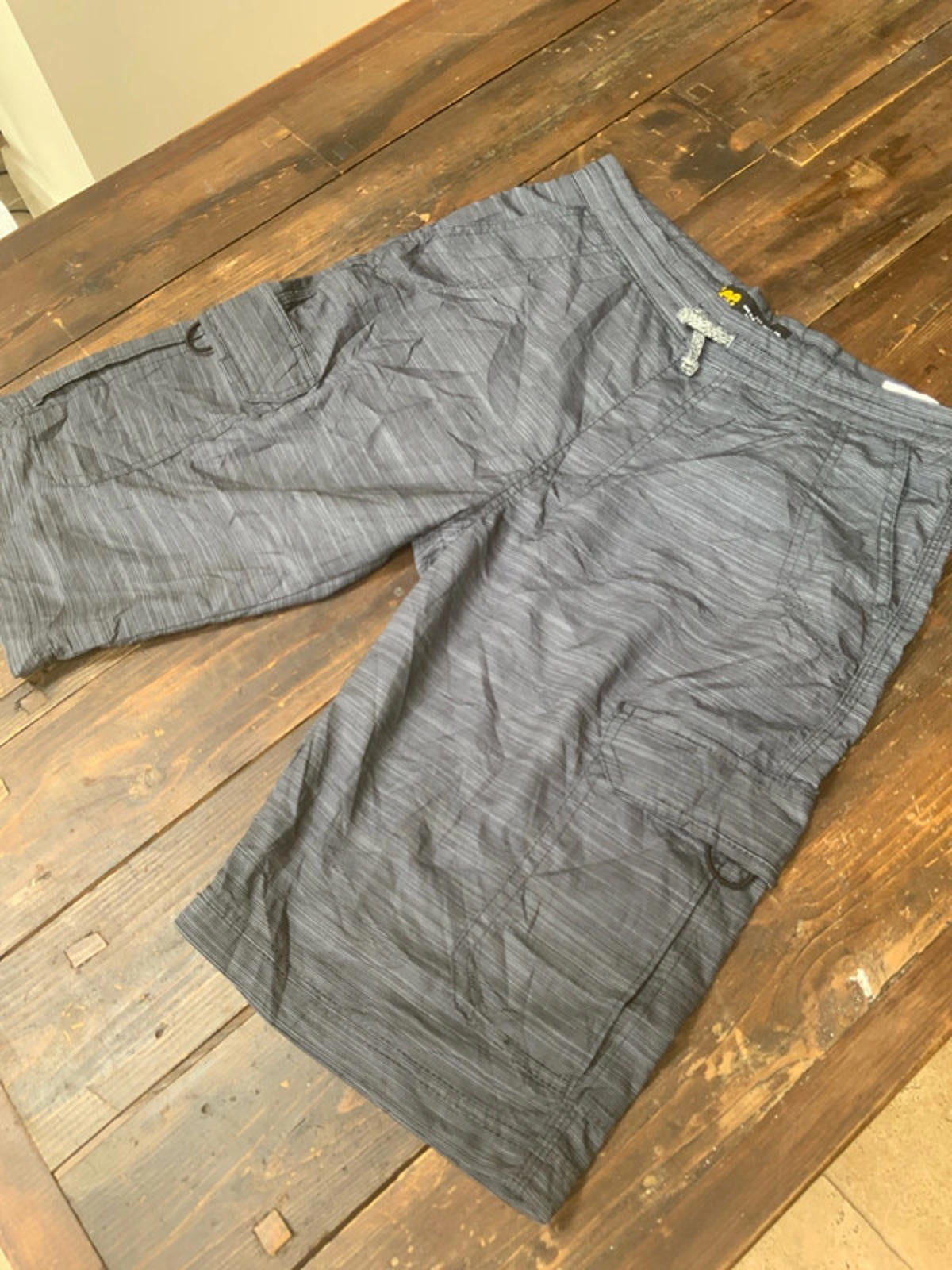 Lee cargo shorts 30 waist small