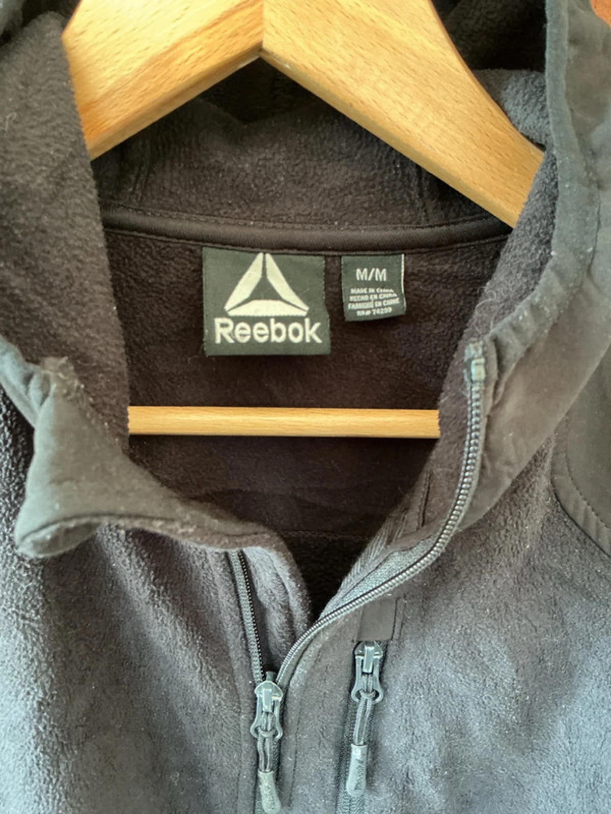 Reebok fleece medium
