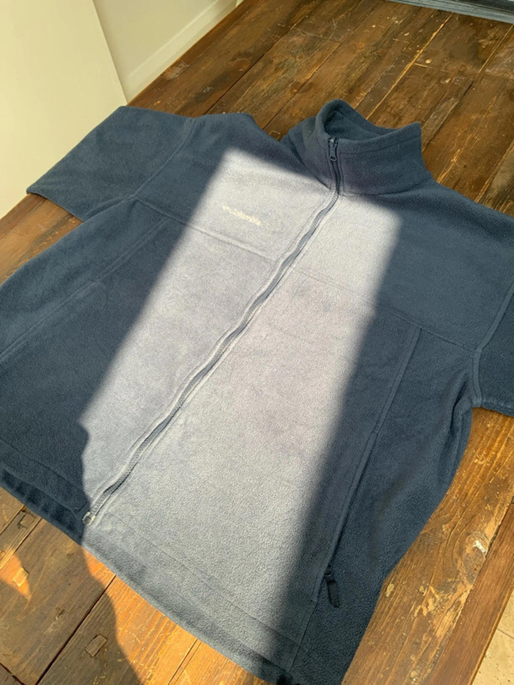 Columbia Men's XL Navy Blue Fleece Jacket