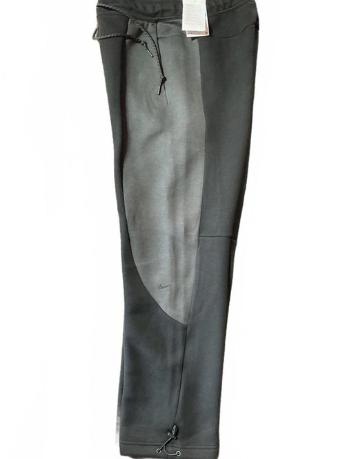 *New* Nike Tech Men's Black and Grey Joggers Size Medium Comfortable Fit
