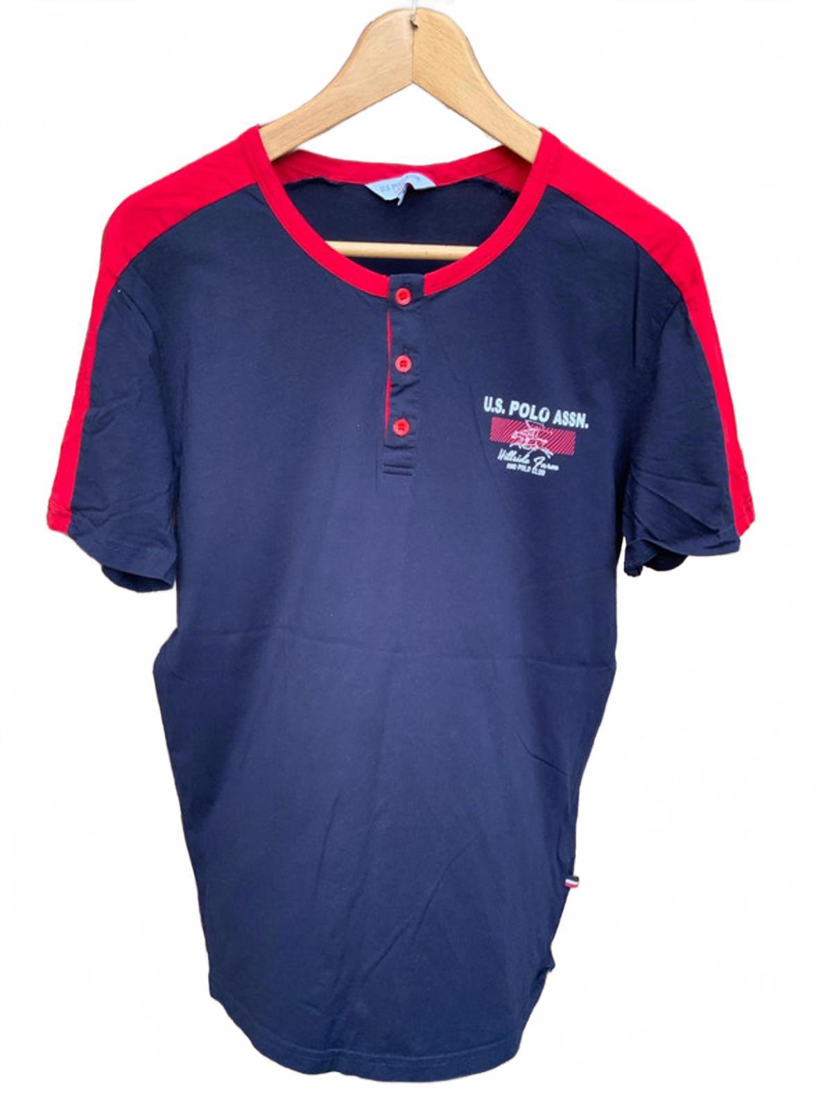 Polo assn T-shirt medium