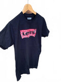 Levi’s batwing T-shirt medium