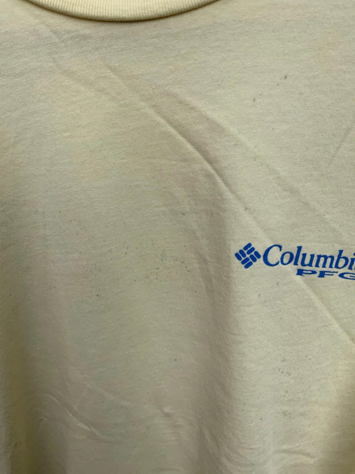 Columbia pfg T-shirt small