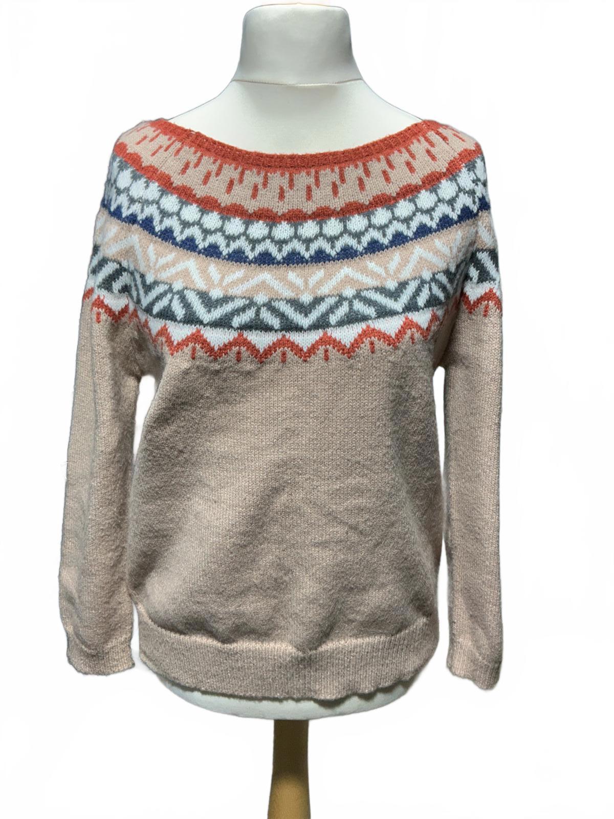 Vintage Women's Patterned Knitted Sweater