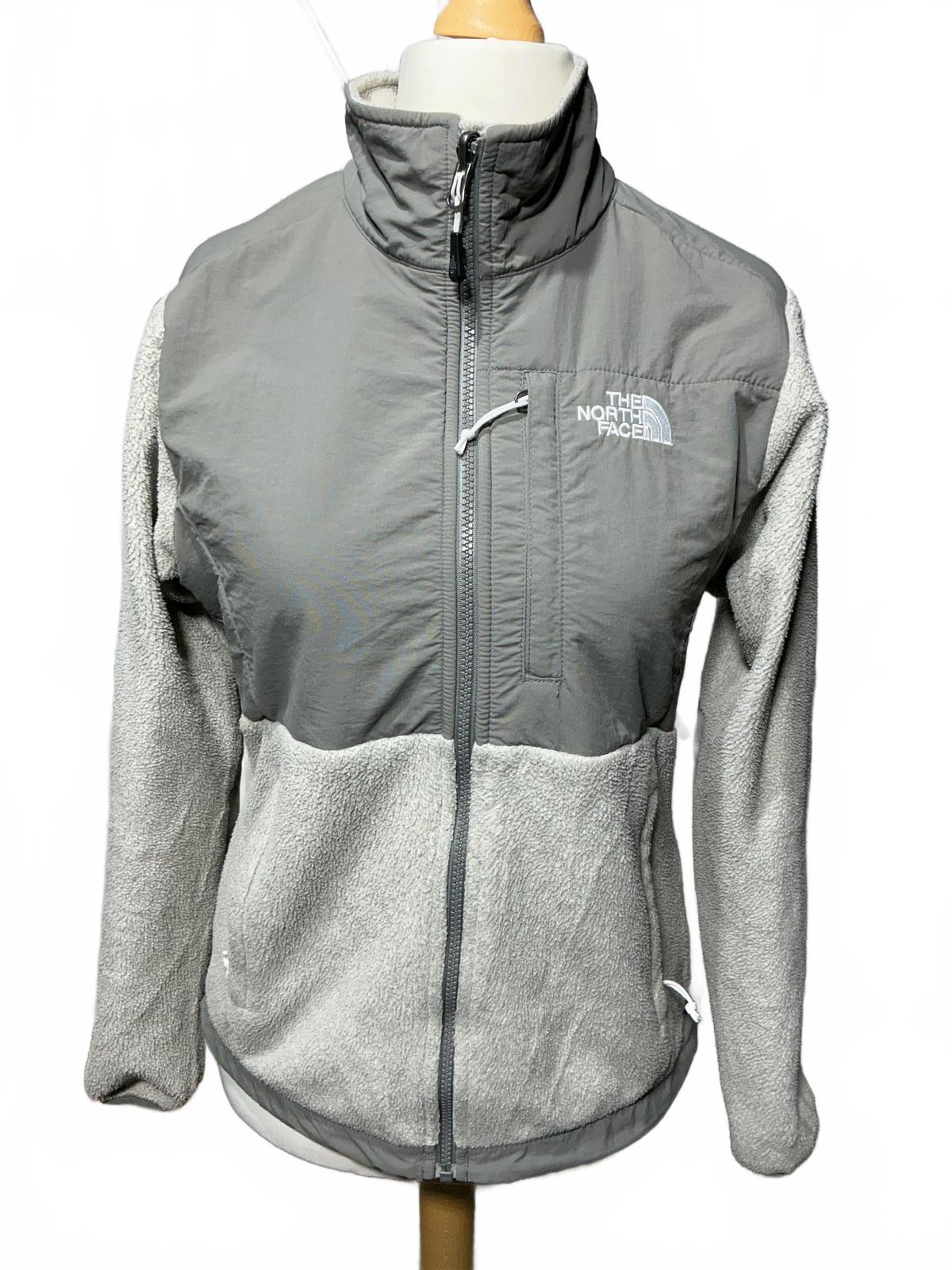 The North Face Ladies Grey Fleece Jacket