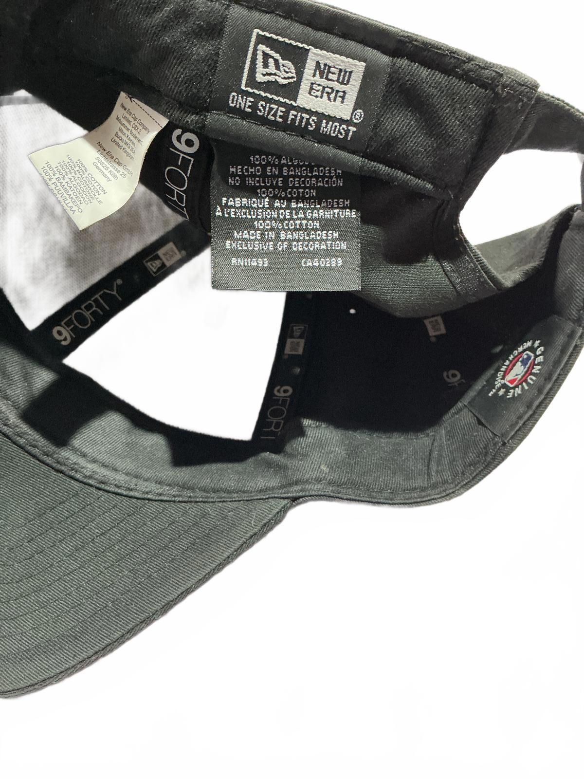 New Era 9FORTY Adjustable Black Baseball Cap Hat Size One Size Fits All