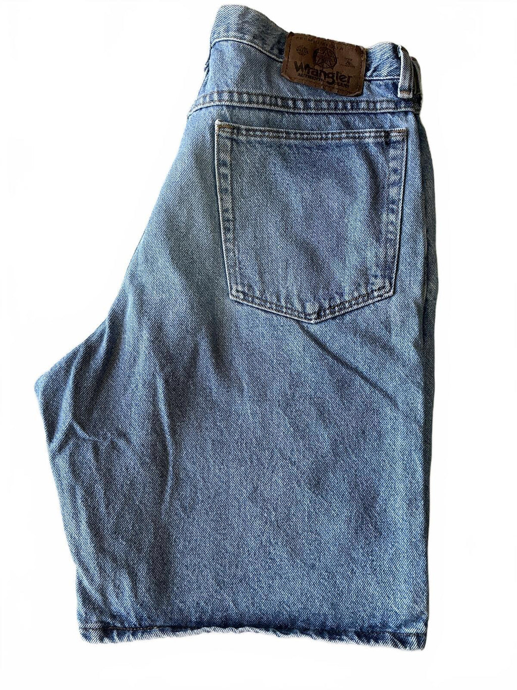 Wrangler Classic Blue Denim Jeans Size Waist 32in. Comfortable Fit