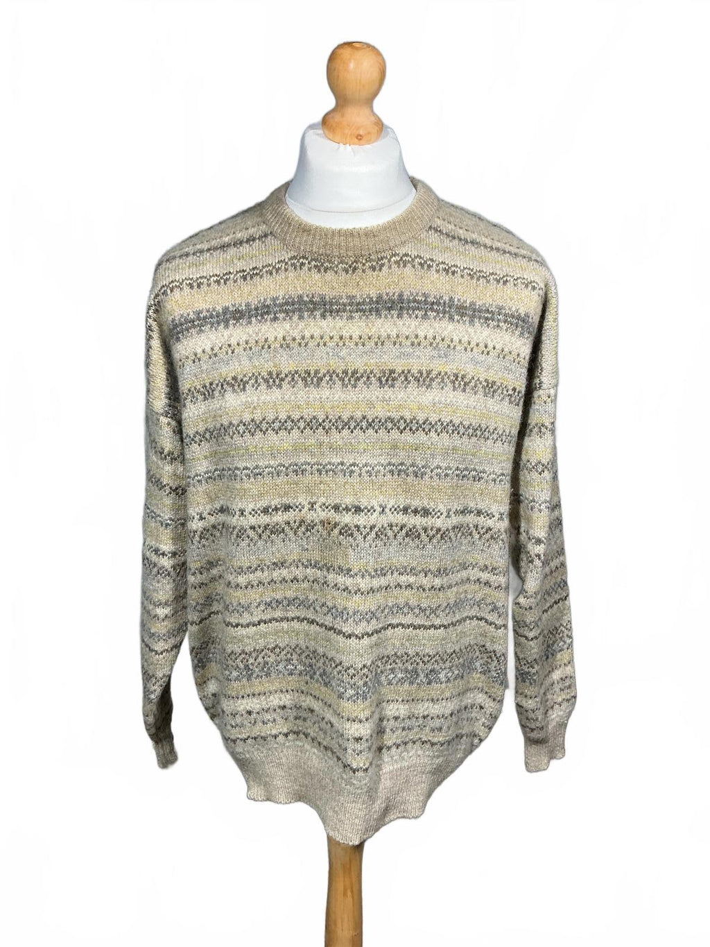 Mens Vintage Patterned Wool Sweater