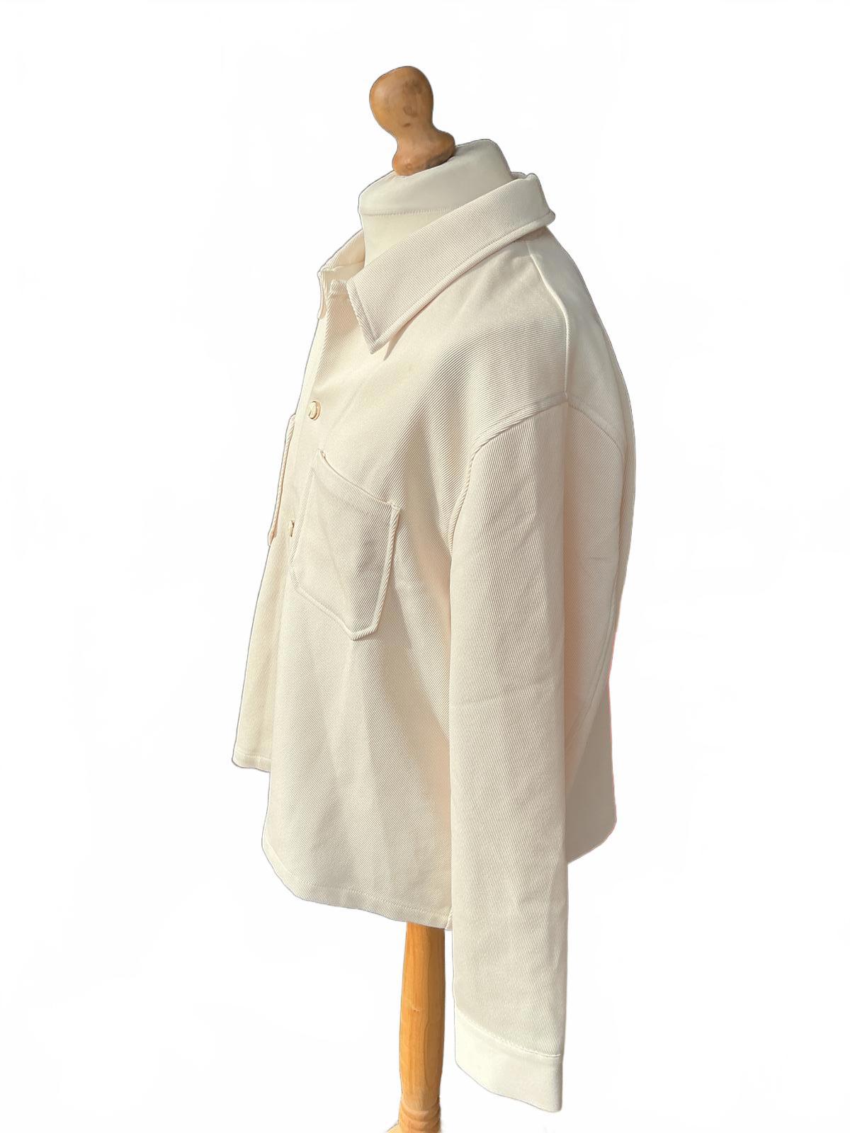 Maniere de Voir Cream Overshirt Jacket Size XXL Classic Style with Button Front