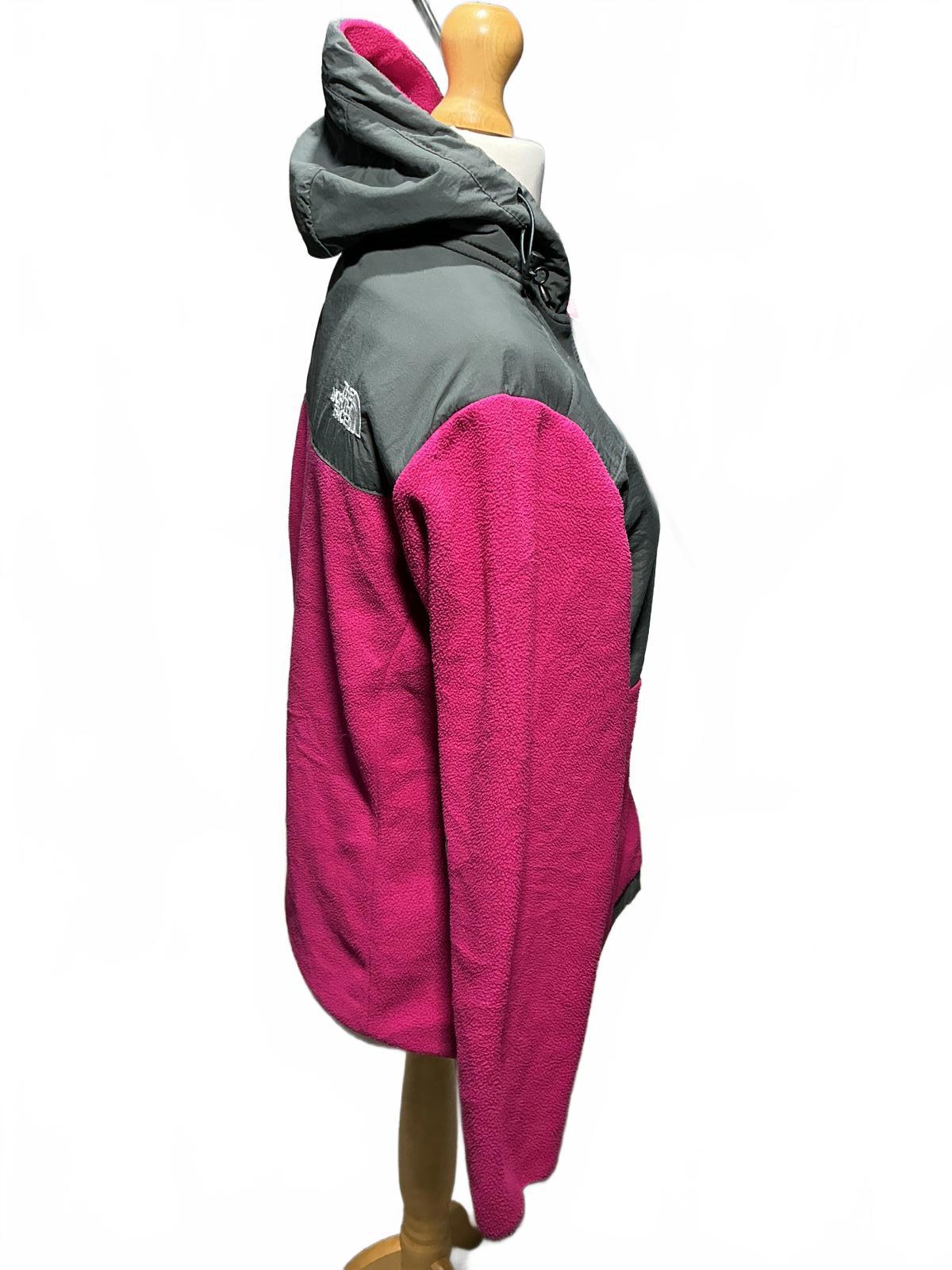 The North Face Women's Hooded Fleece Jacket Pink and Grey