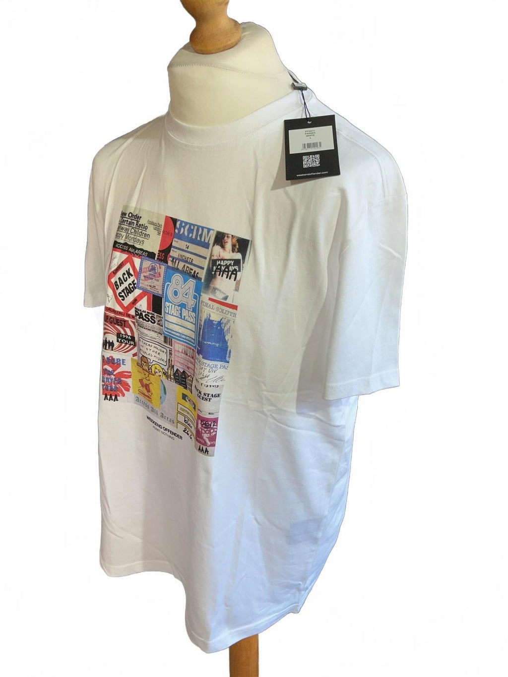 Weekend Offender White Graphic T-Shirt Size L Casual Streetwear Cotton