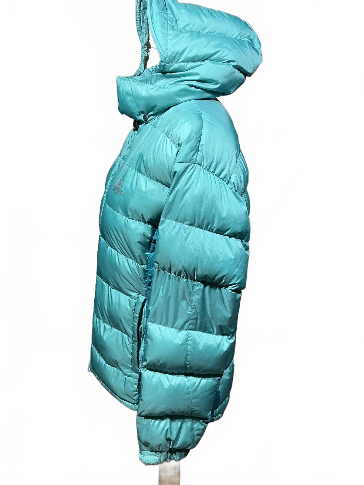 Mountain Equipment Women's Puffer Jacket in Light Blue