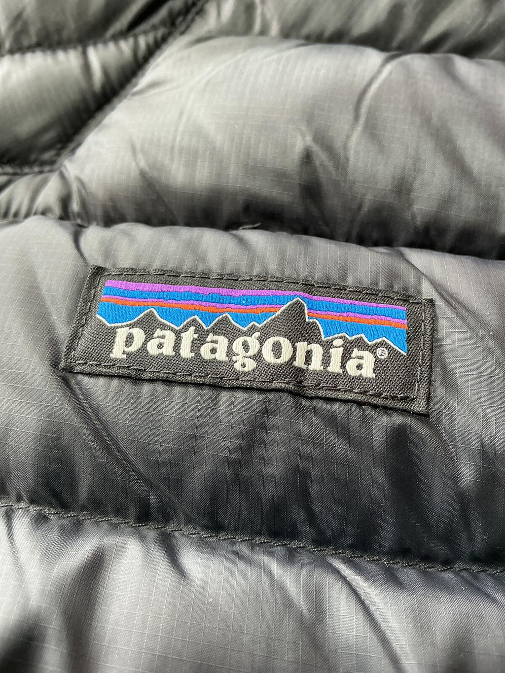 Patagonia Black Down Puffer Gilet Vest Bodywarmer Size Regular Large Lightweight