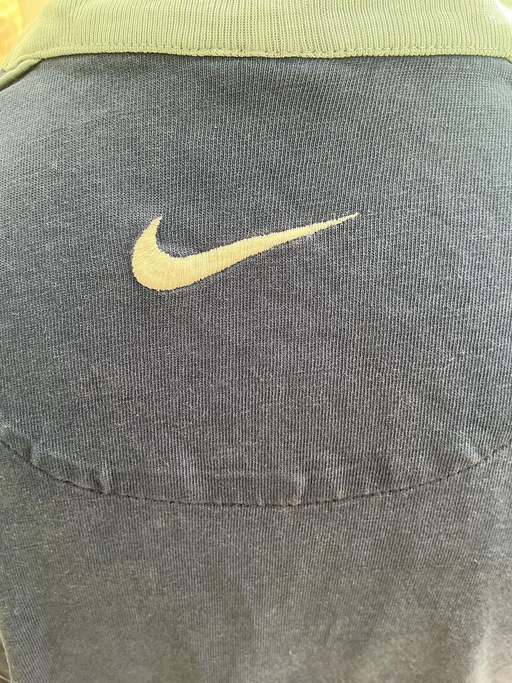Vintage 90’s Nike Air Blue V-Neck T-Shirt Size Regular M