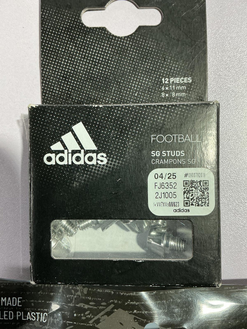 Mitre Medium Shin Guards with Adidas Football SG Studs