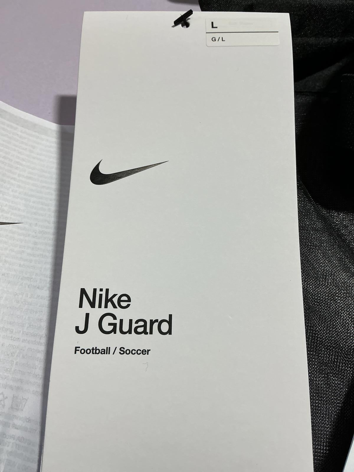 Nike J Guard Football/Soccer Shin Guards Size L