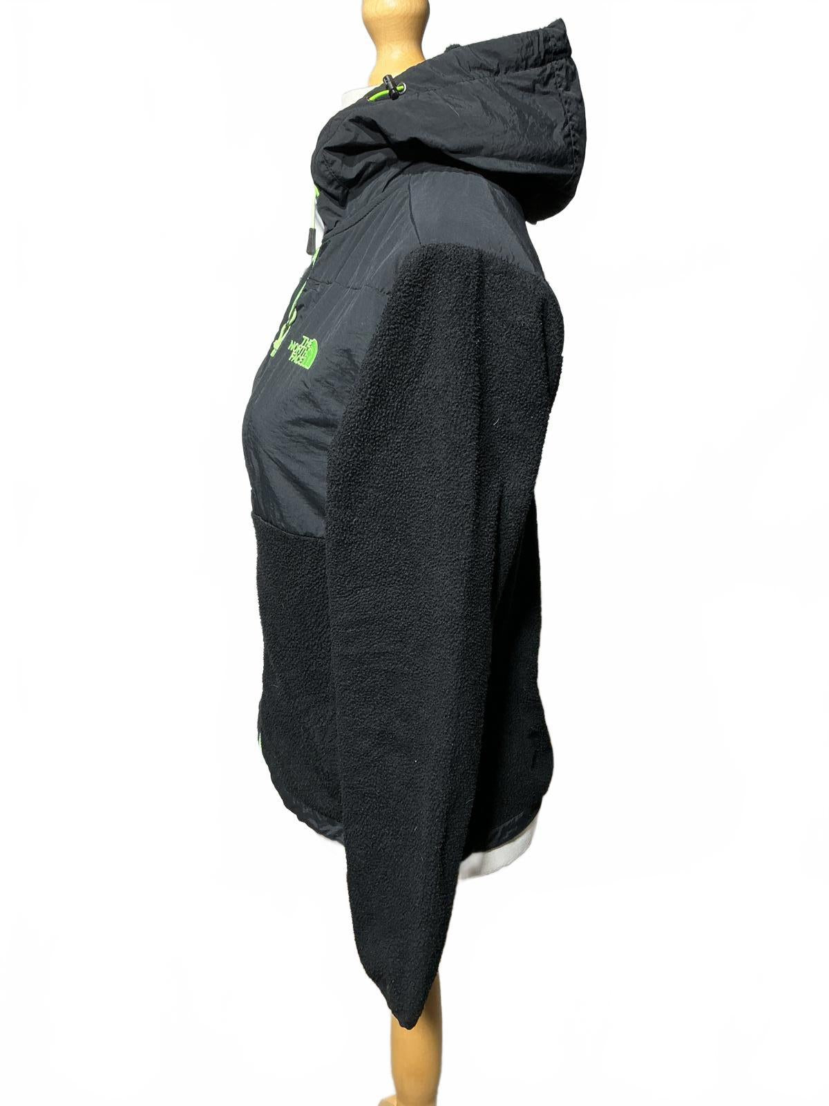 The north face ladies Sherpa style medium jacket