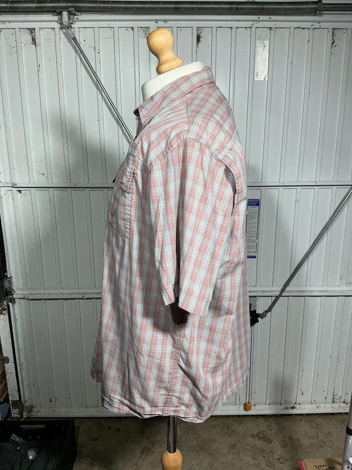 Men's Casual Hiking Short Sleeve Checkered Shirt