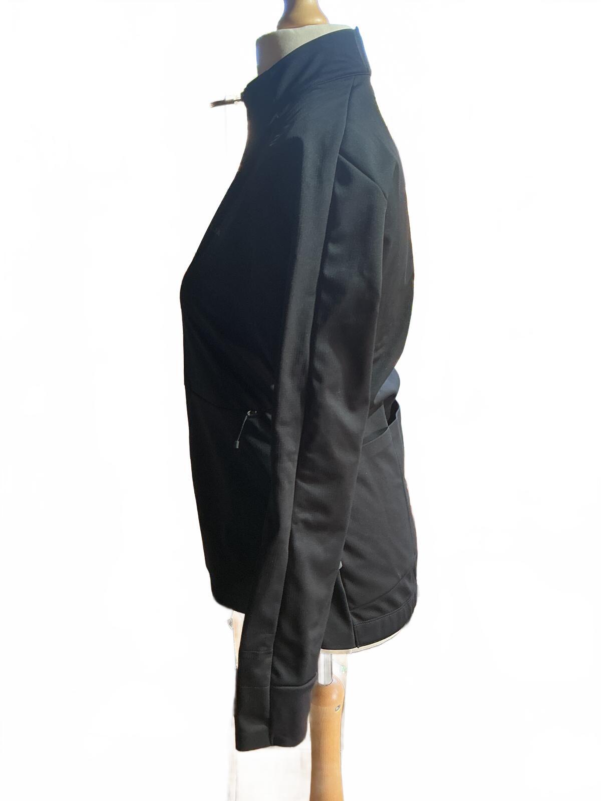 Endura Windchill 2 Women's Black Cycling Jacket Size M Lightweight Softshell