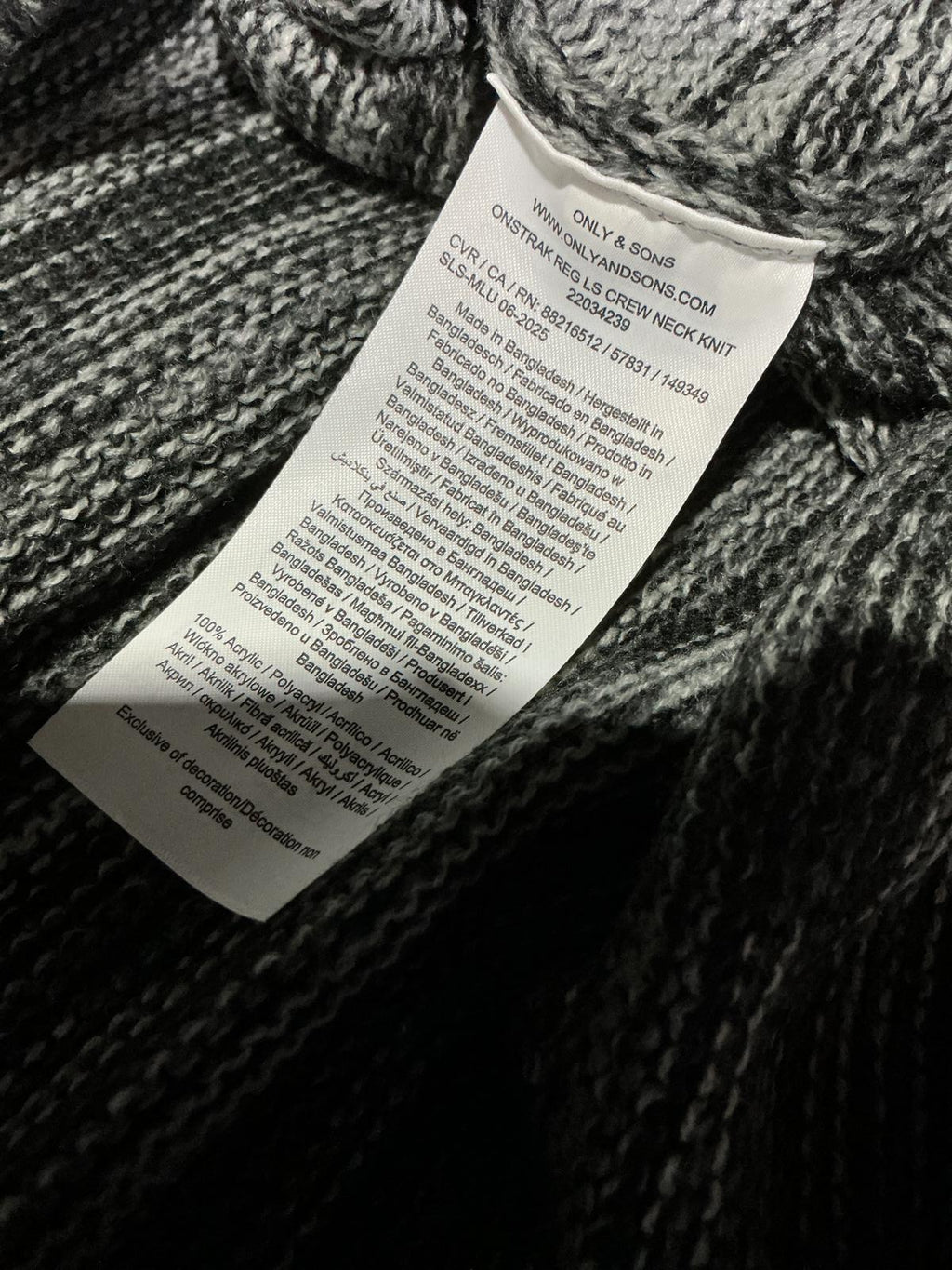 *New* Men's Crew Neck Sweater Grey Black Knit Only and sons