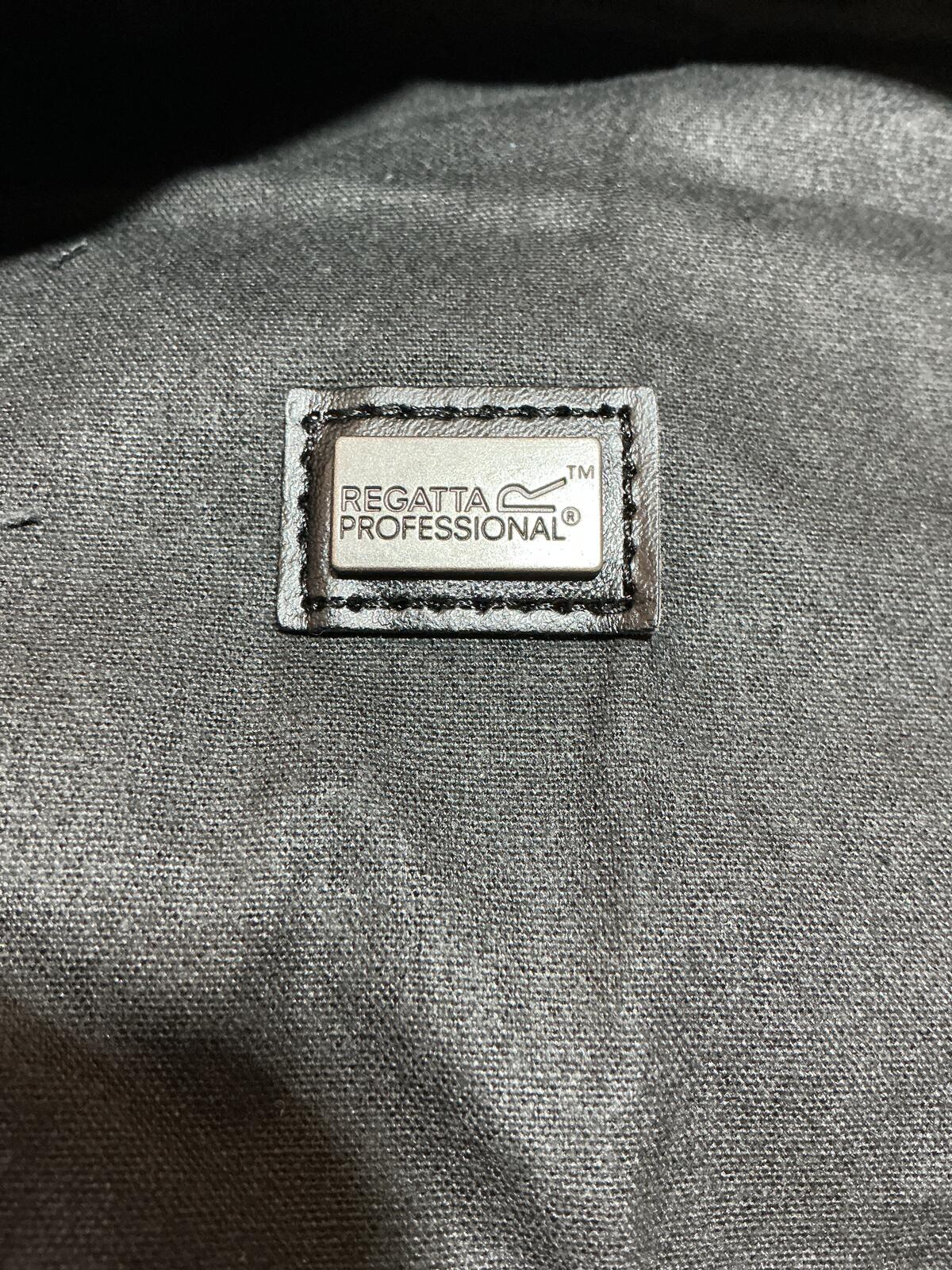 *NEW* Regatta Professional Cranbrook Wax Jacket Black UK S / EU 48