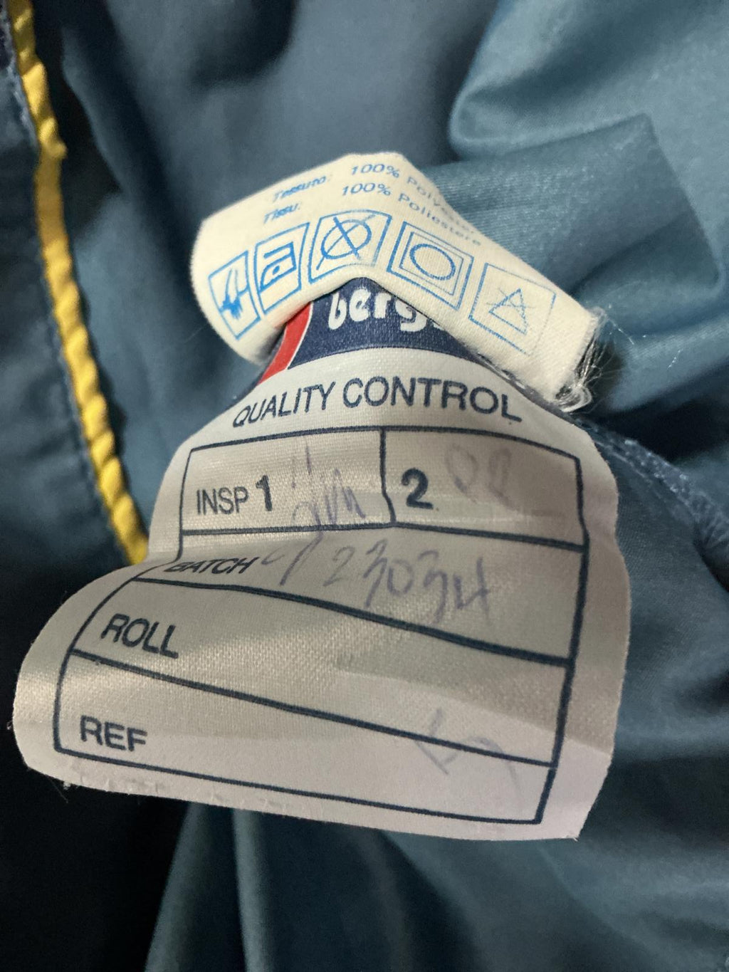 Berghaus Vintage Blue and Yellow Hooded Gemini Jacket Size XLarge