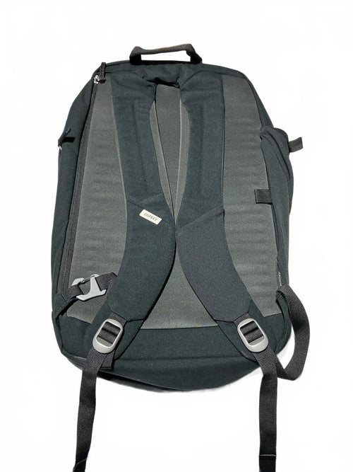 *NEW* Osprey Arcane XL Day Backpack 28L Black/Cream Fits 16in Laptop