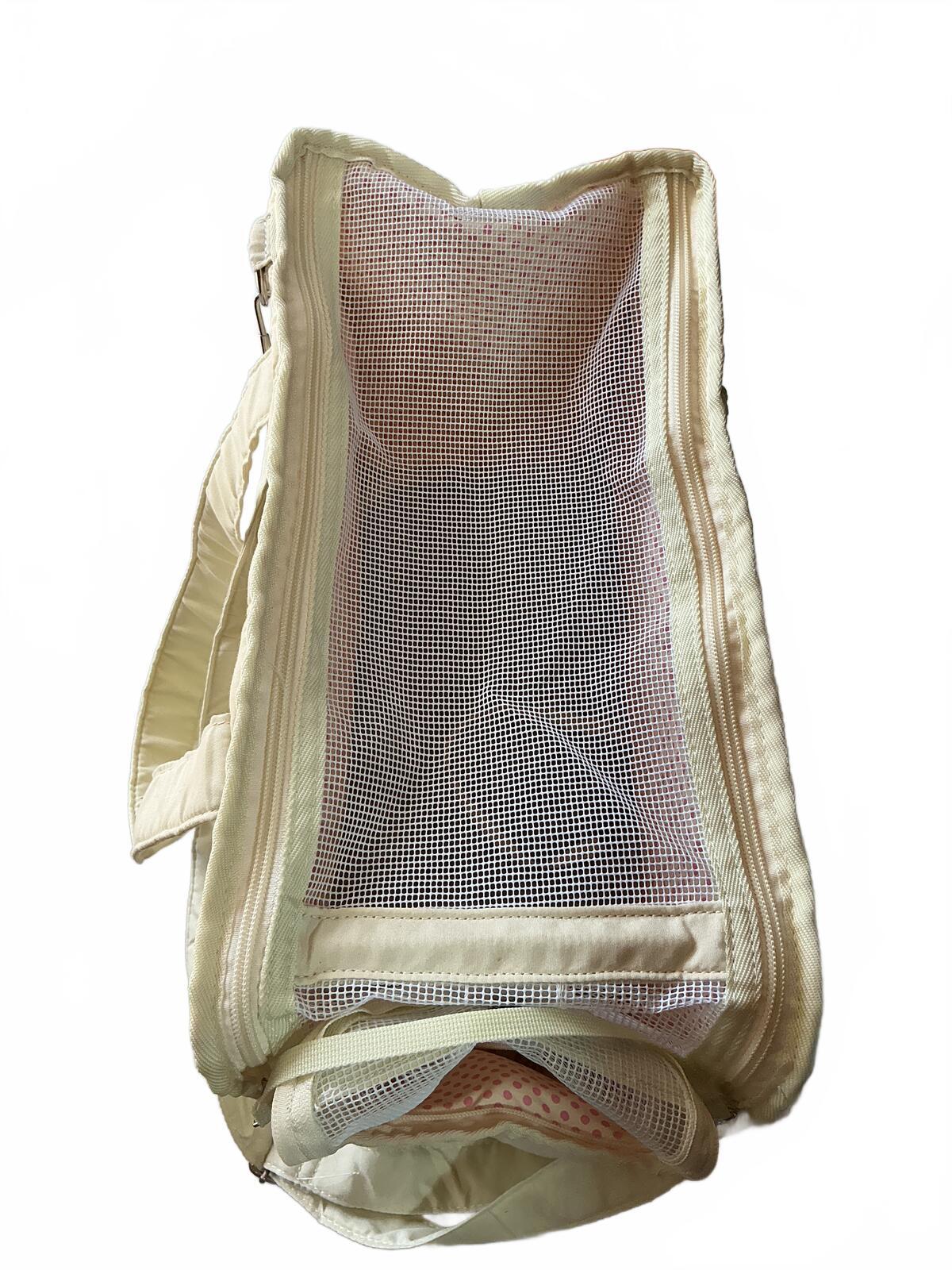 Pengpai Cream Quilted Pet Carrier Bag with Shoulder Strap Size Medium