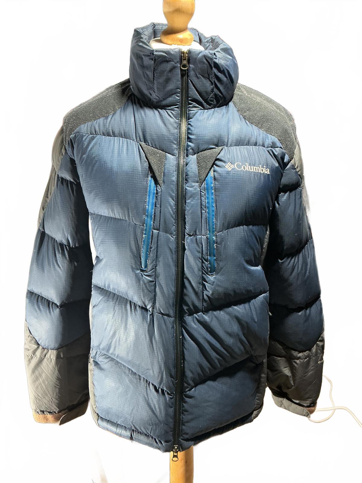 Columbia Men's Blue and Grey Puffer Jacket Medium