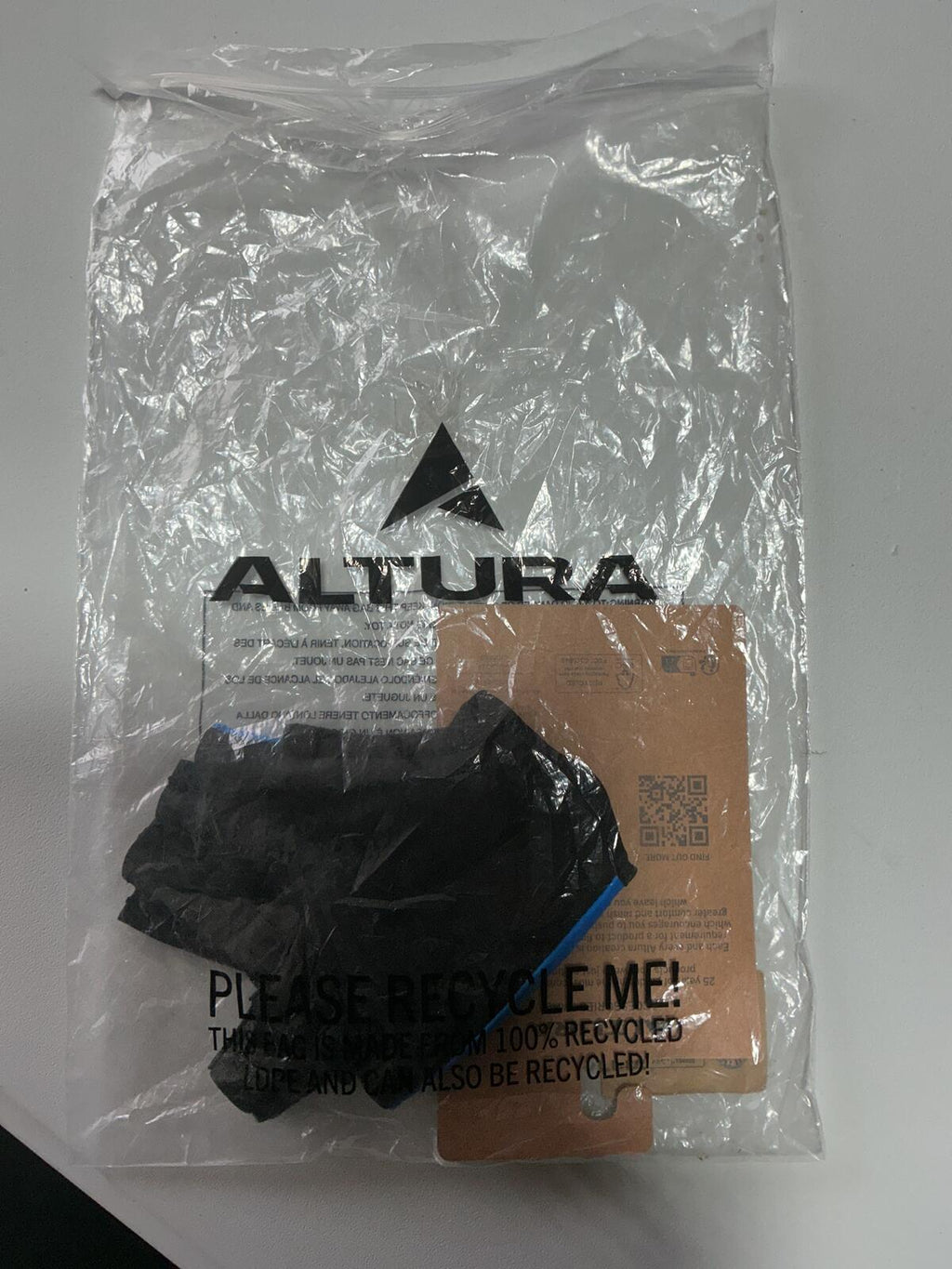 Altura Kids Airstream Cycling Mitts Blue Black Size 5-6Y Comfortable Grip