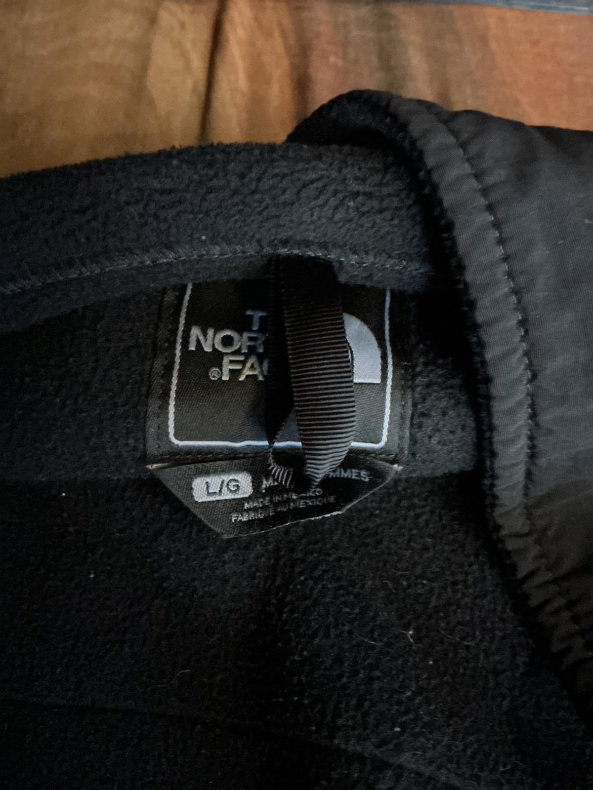 The North Face Men's Black Fleece Jacket with Zip Pockets