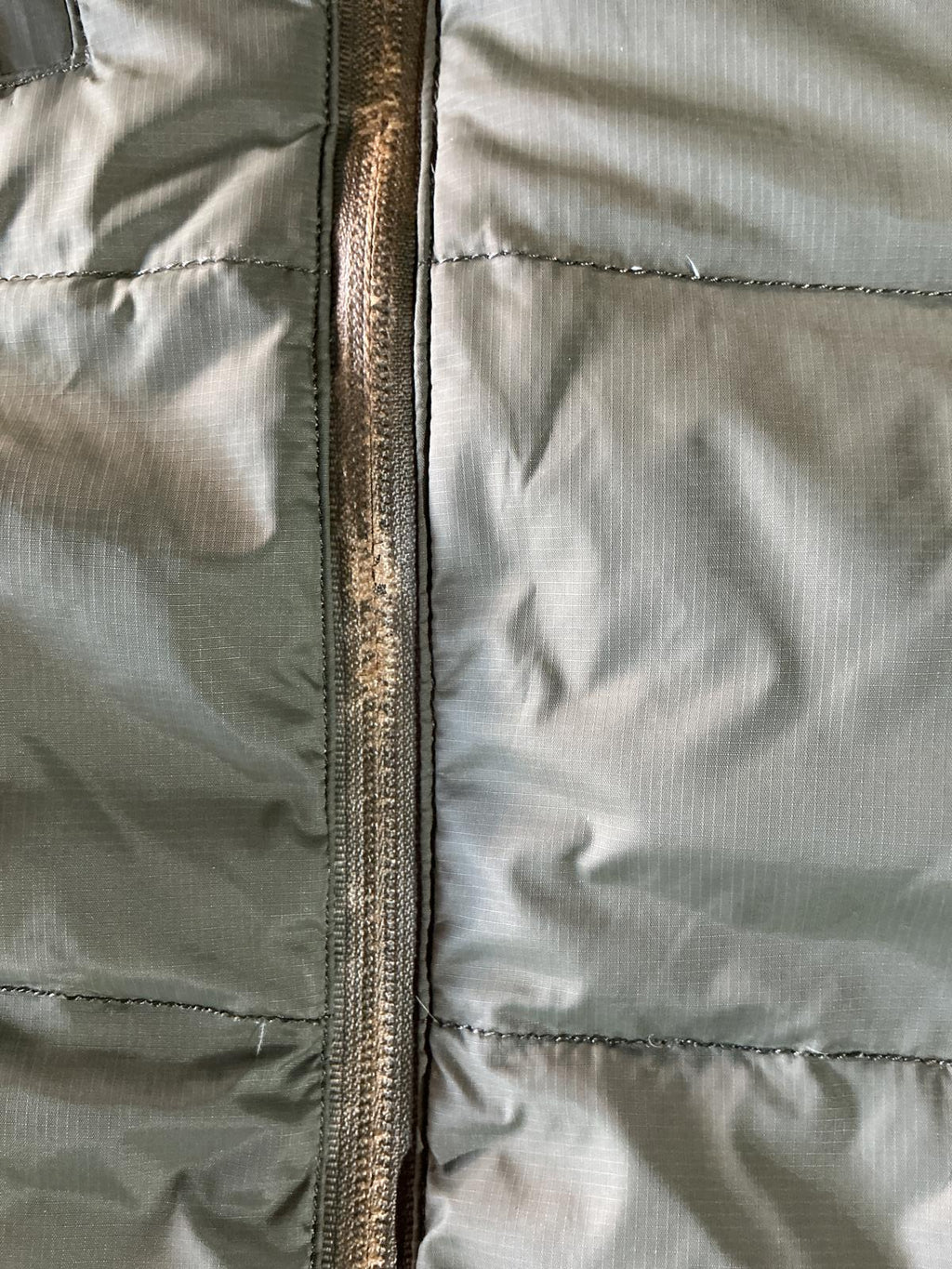 The North Face Men's Insulated Hooded Jacket Green and Black Summit Series
