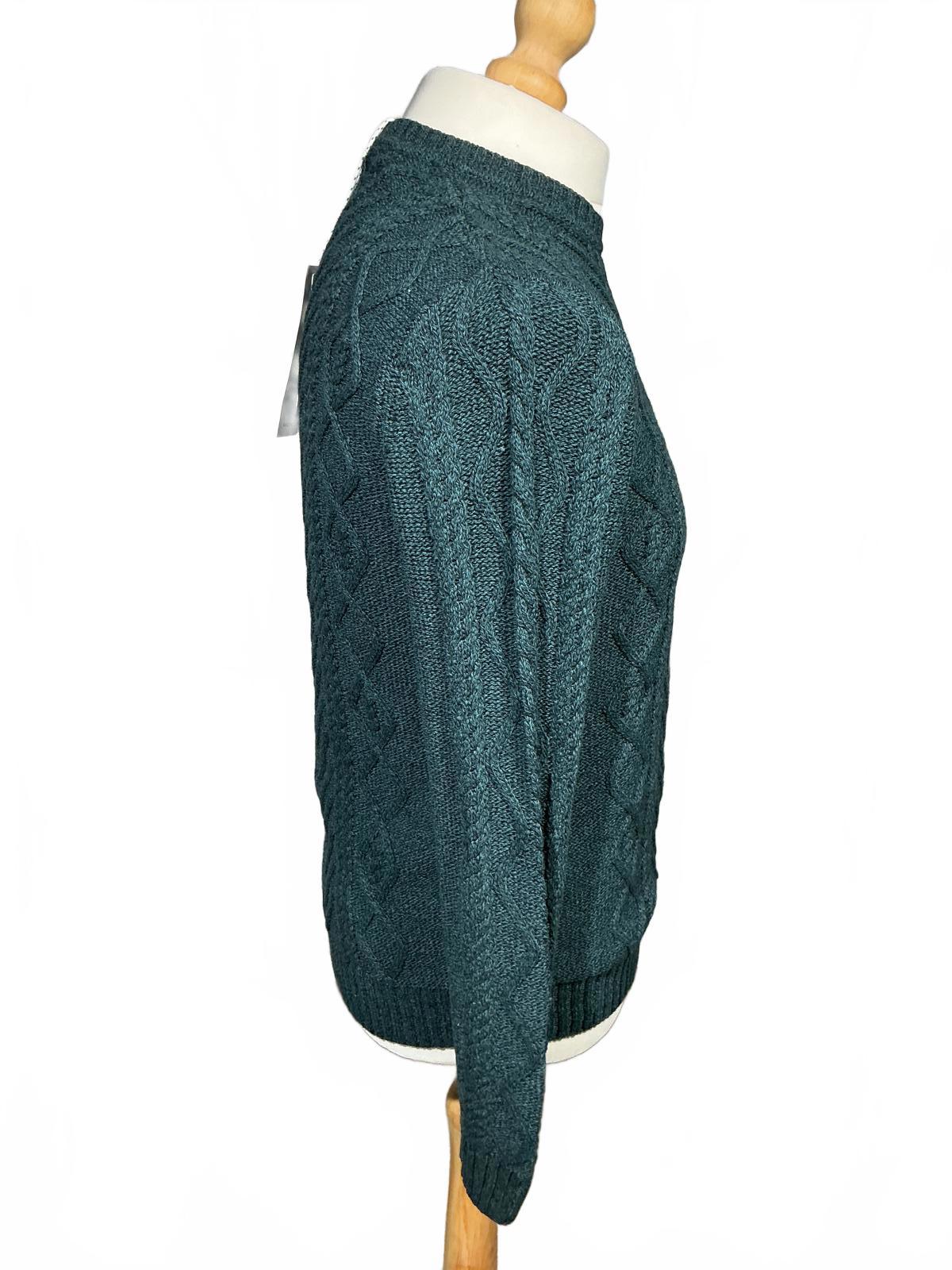Men's Dark Green Cable Knit Crew Neck Sweater Crew Company